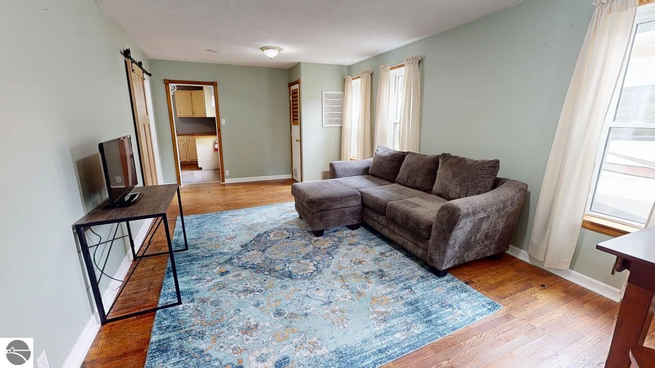 206 W State Street, Clare, MI 48617 — Photo 8