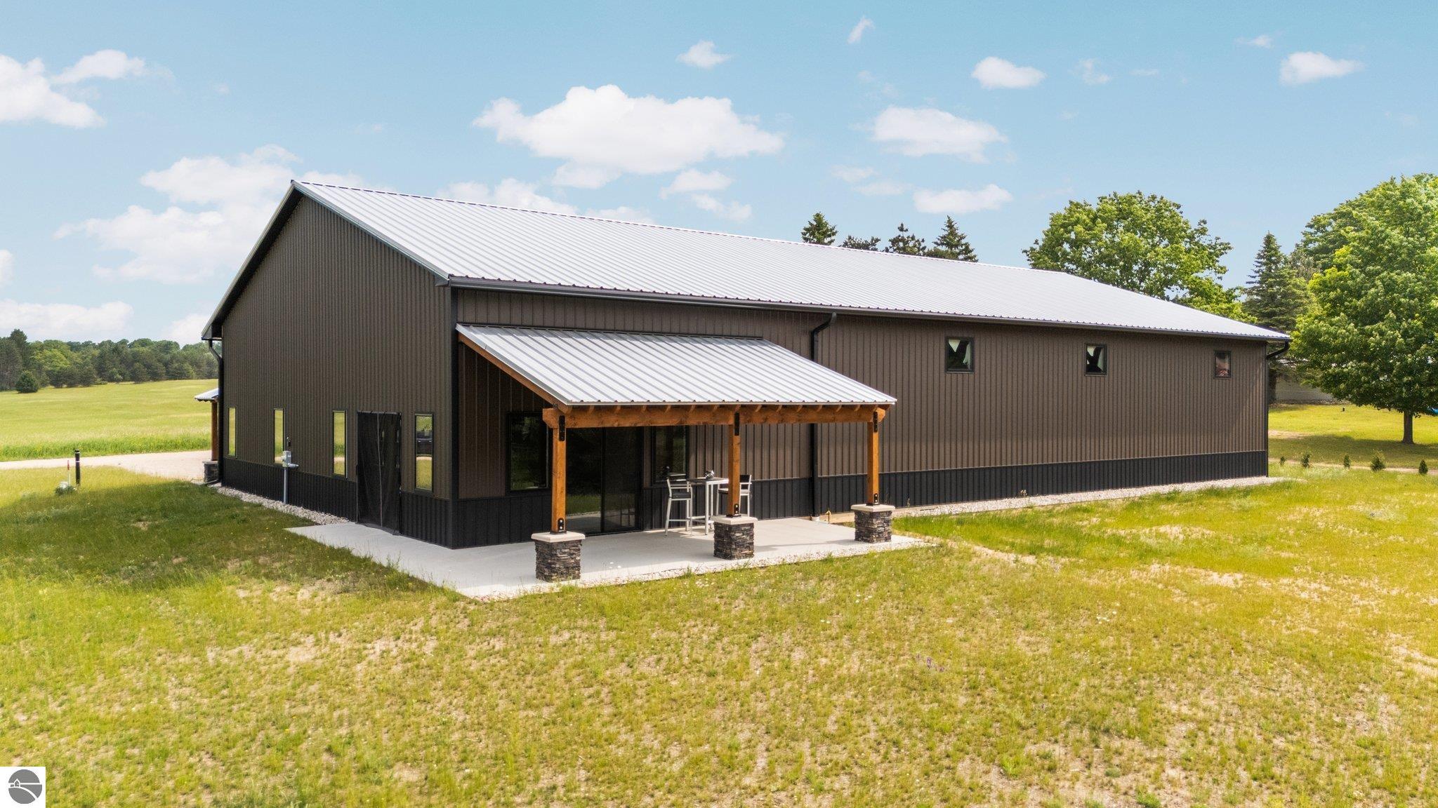 Click to enlarge photo