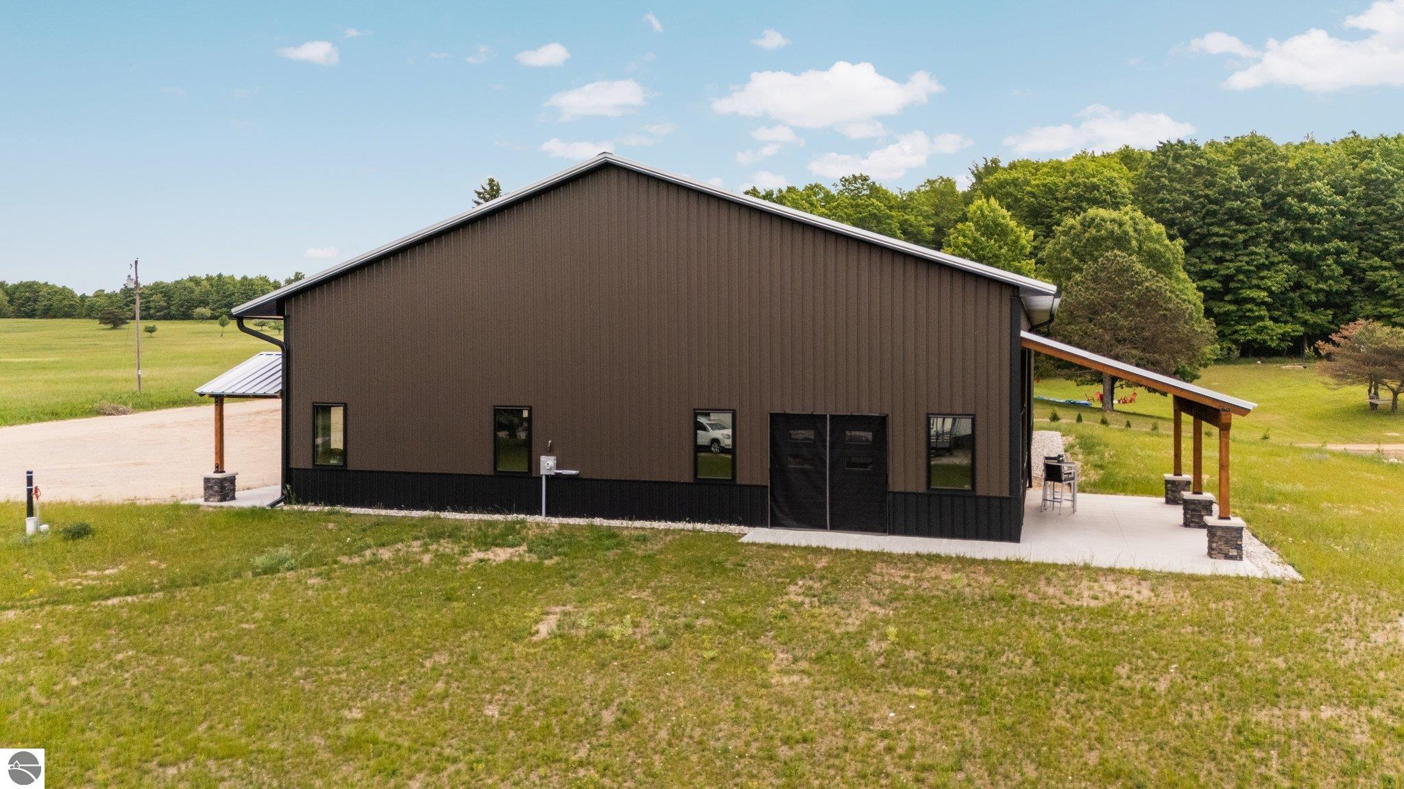 Click to enlarge photo