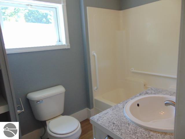 105 S Gwinner Street, Ithaca, MI 48847 — Photo 11