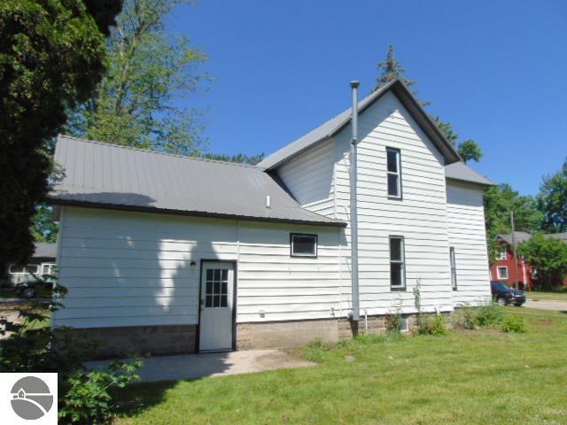 105 S Gwinner Street, Ithaca, MI 48847 — Photo 5