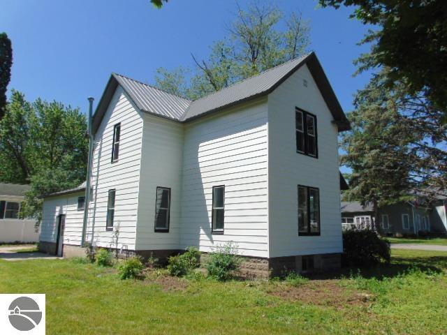105 S Gwinner Street, Ithaca, MI 48847 — Photo 6