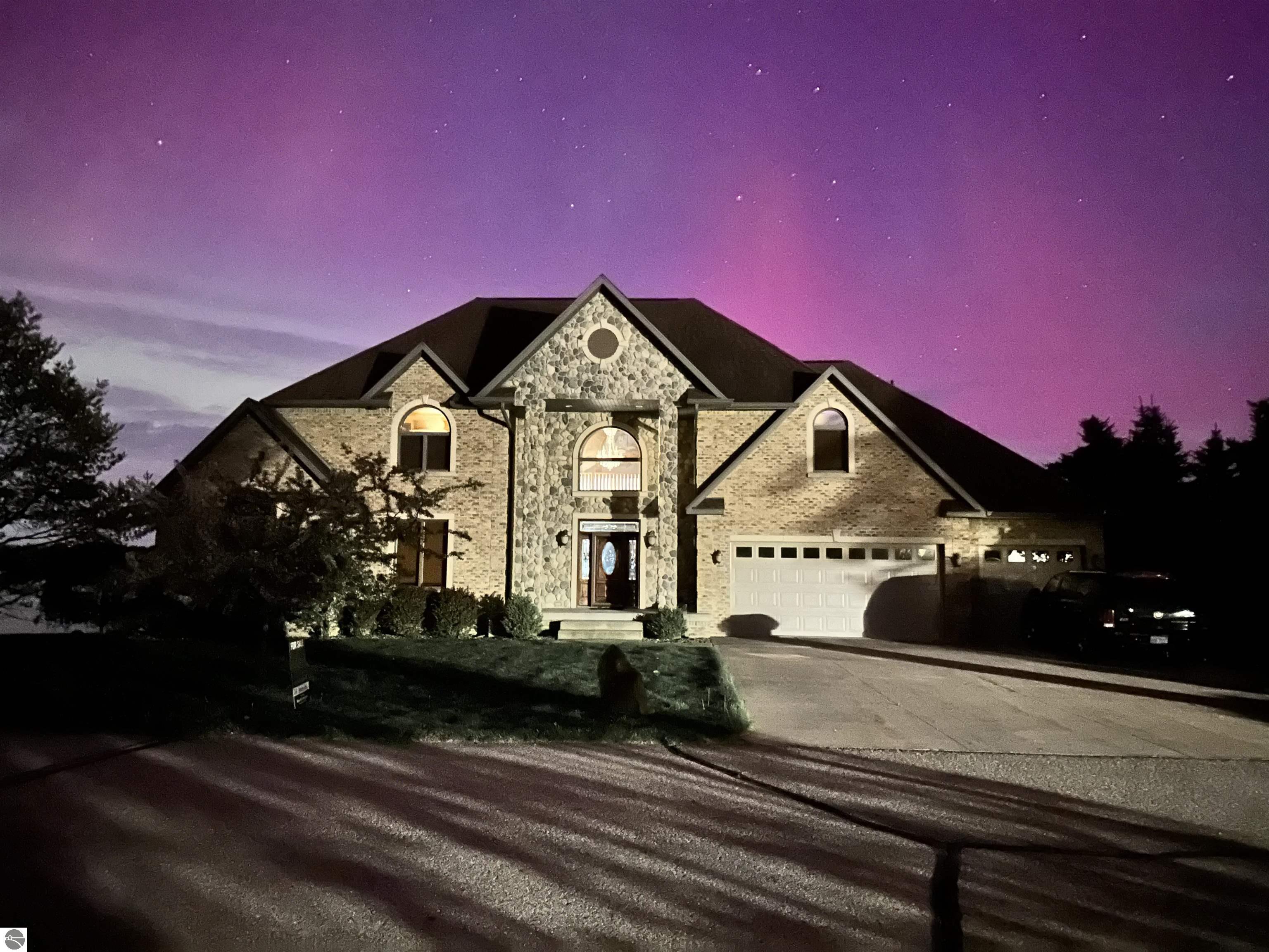 Click to enlarge photo