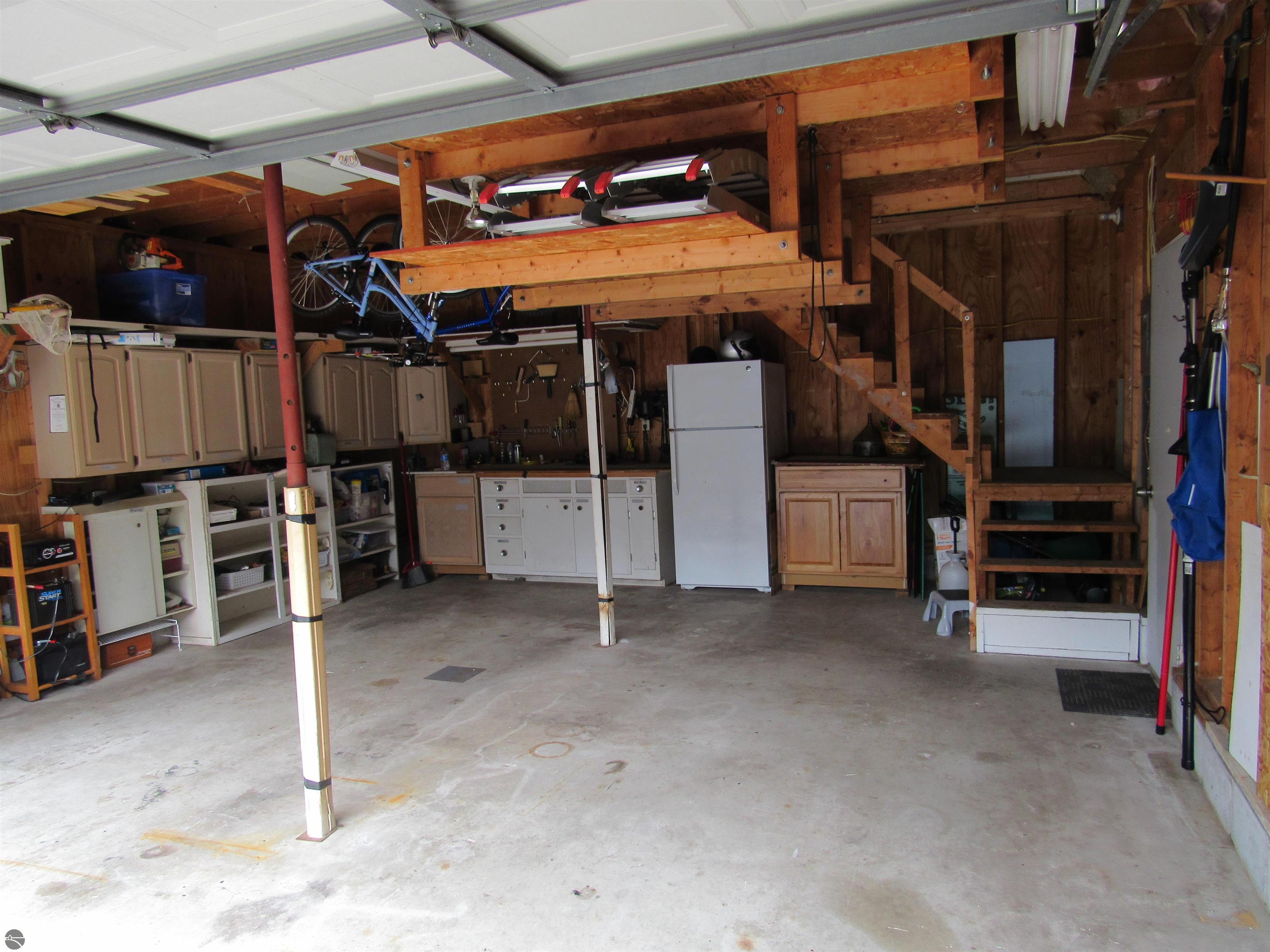 705 E Bay Street, East Tawas, MI 48730 — Photo 19