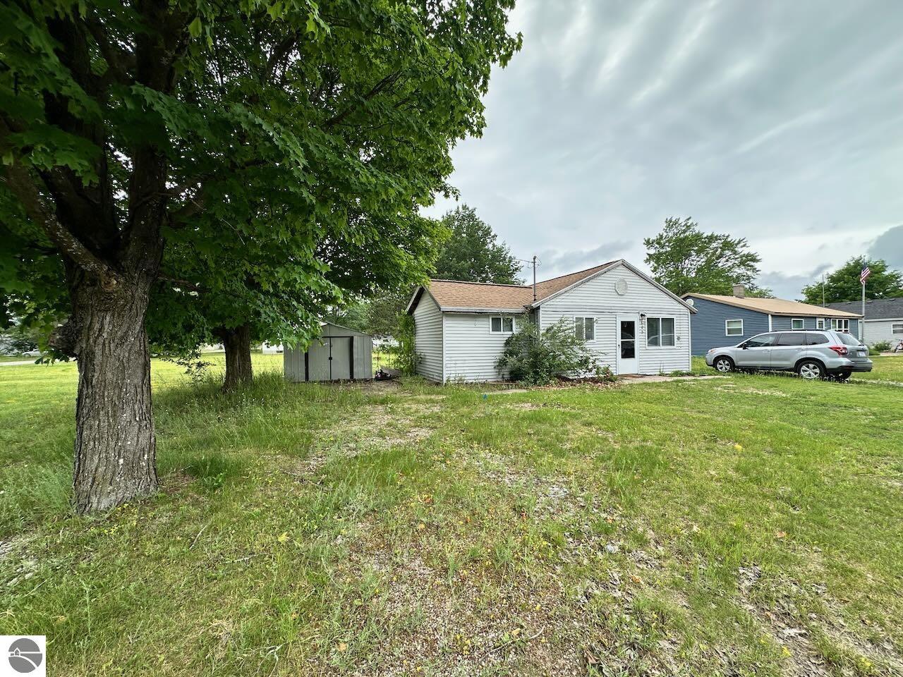 605 N Cherry Street, Kalkaska, MI 49646 — Photo 22