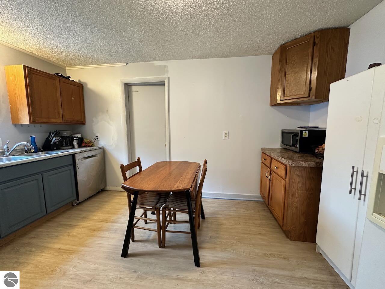 605 N Cherry Street, Kalkaska, MI 49646 — Photo 7
