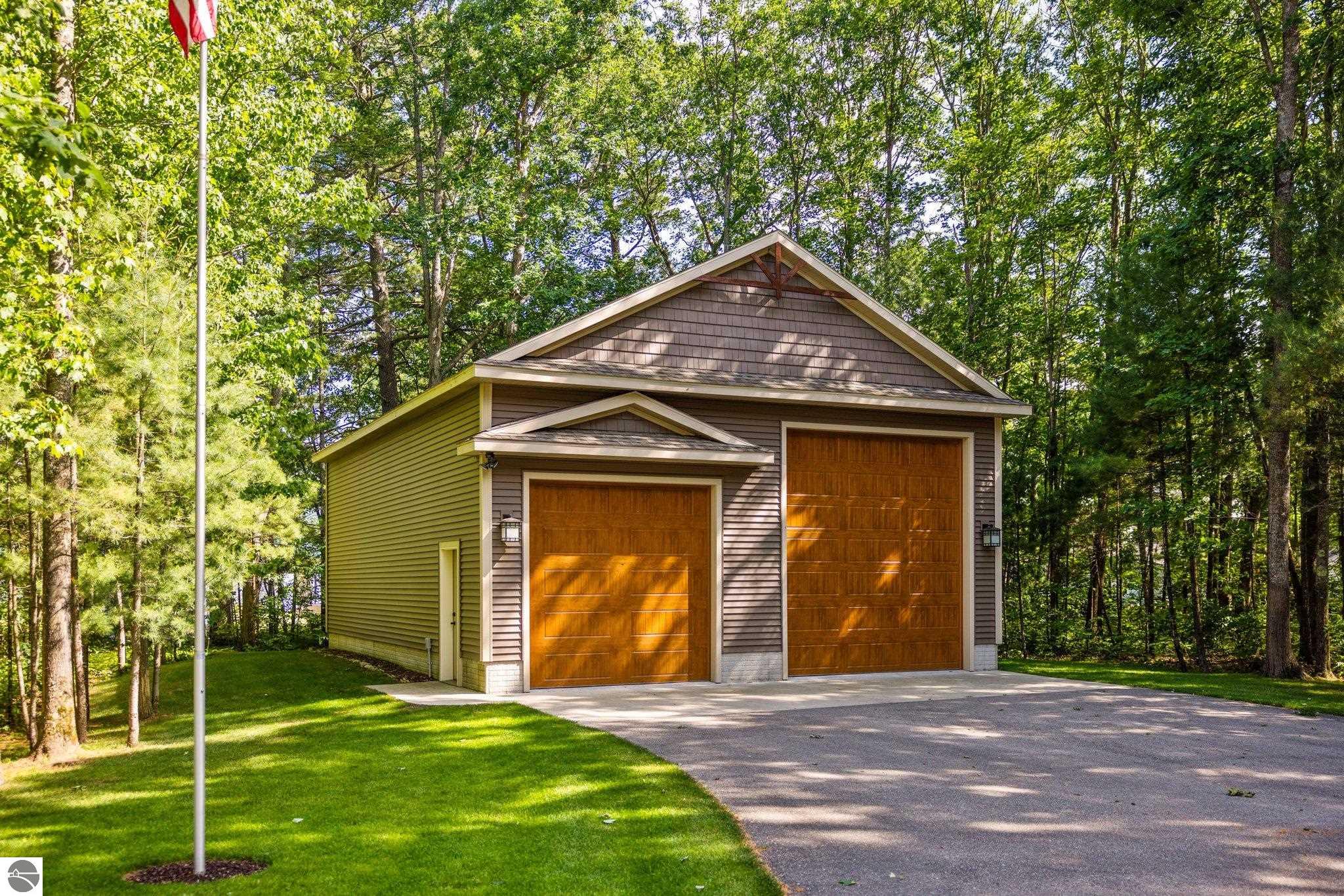 256 Sunview Court, Fife Lake, MI 49633 — Photo 2