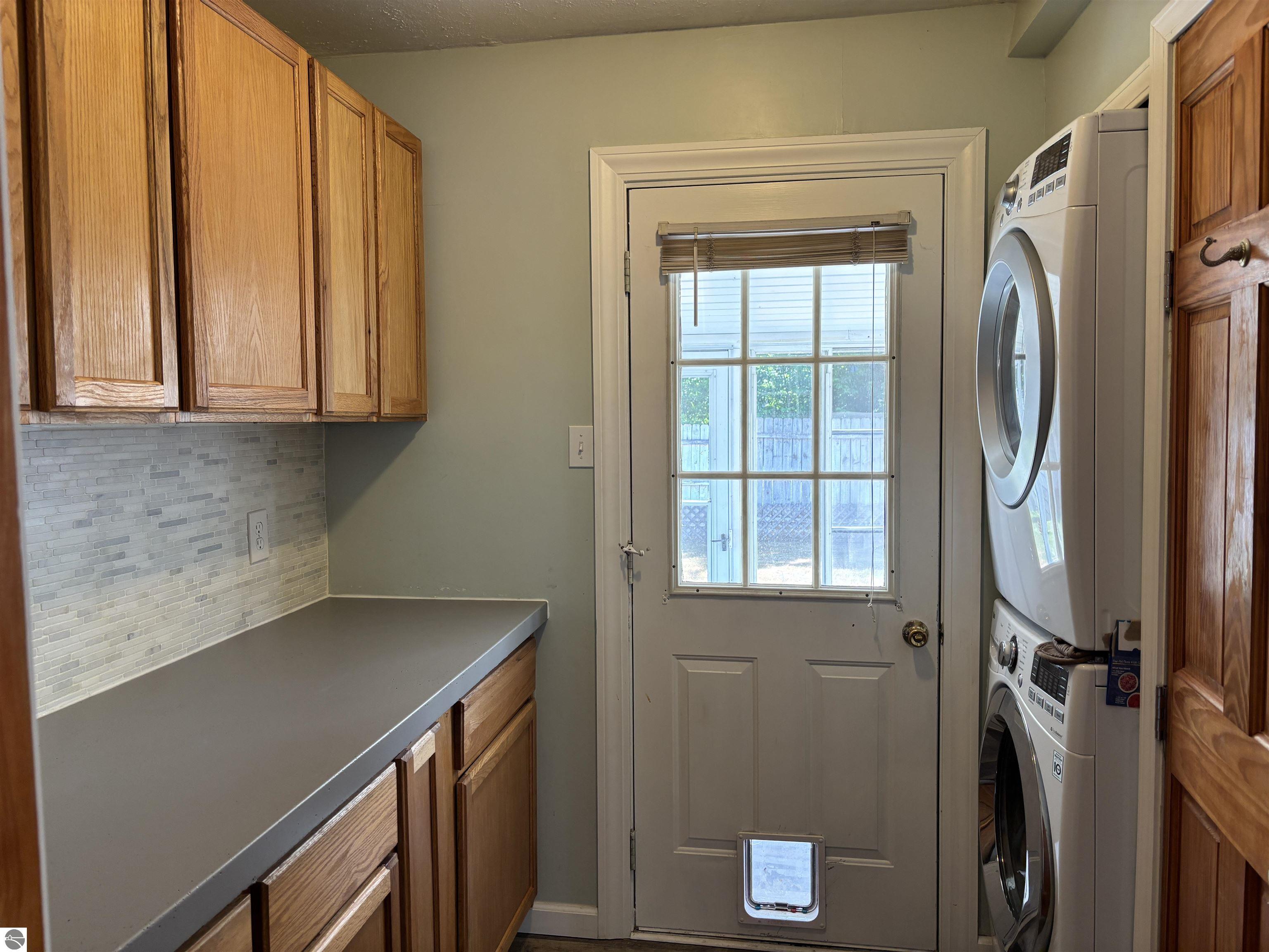 202 Evans Street, East Tawas, MI 48730 — Photo 15