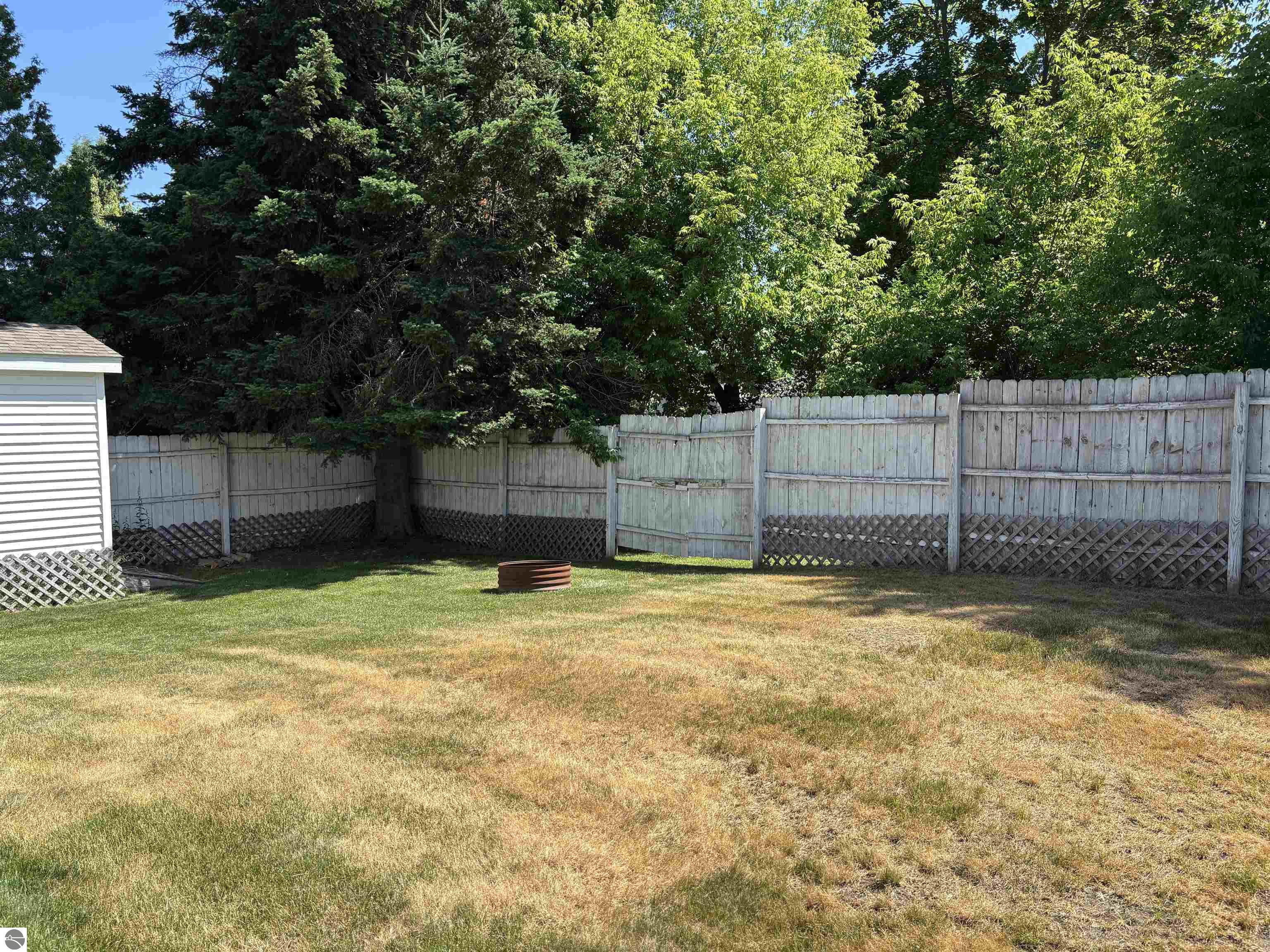 202 Evans Street, East Tawas, MI 48730 — Photo 32