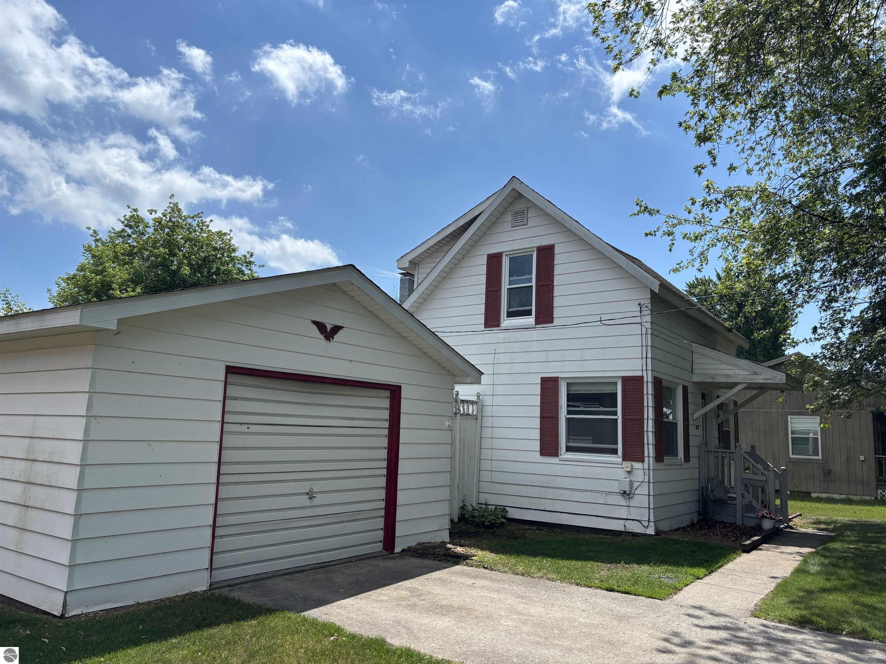 202 Evans Street, East Tawas, MI 48730 — Photo 34