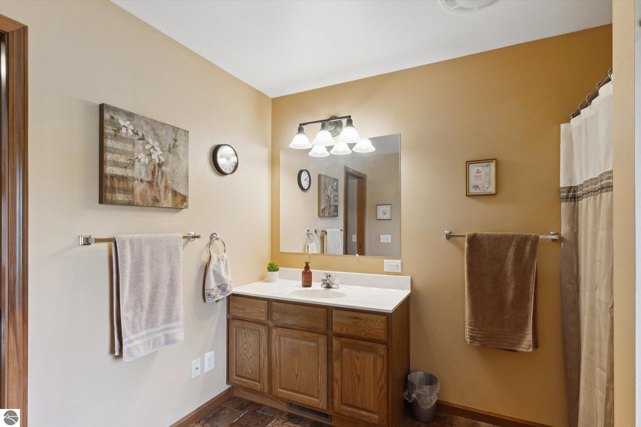 514 Westwind, Ithaca, MI 48847 — Photo 29