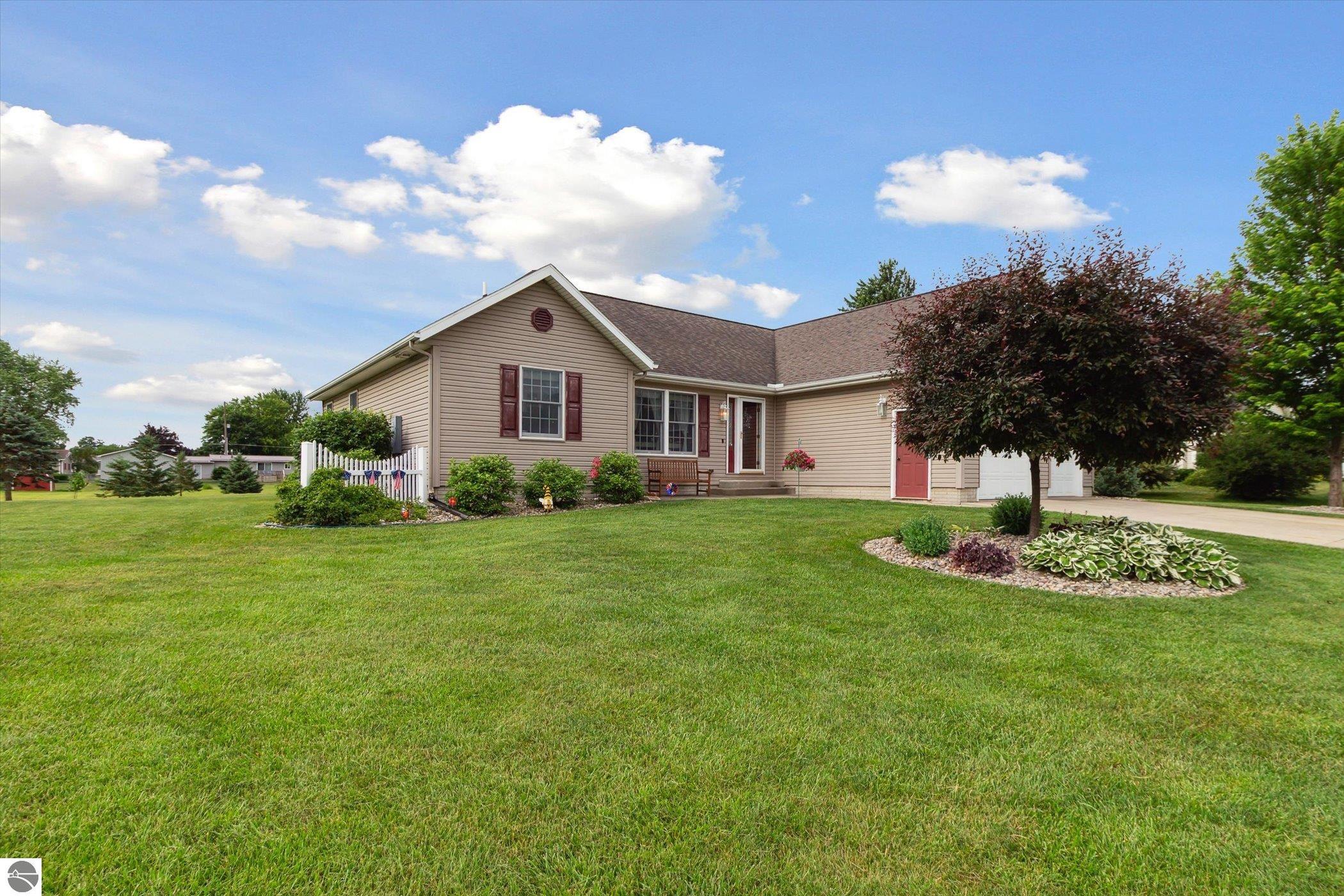 514 Westwind, Ithaca, MI 48847 — Photo 4