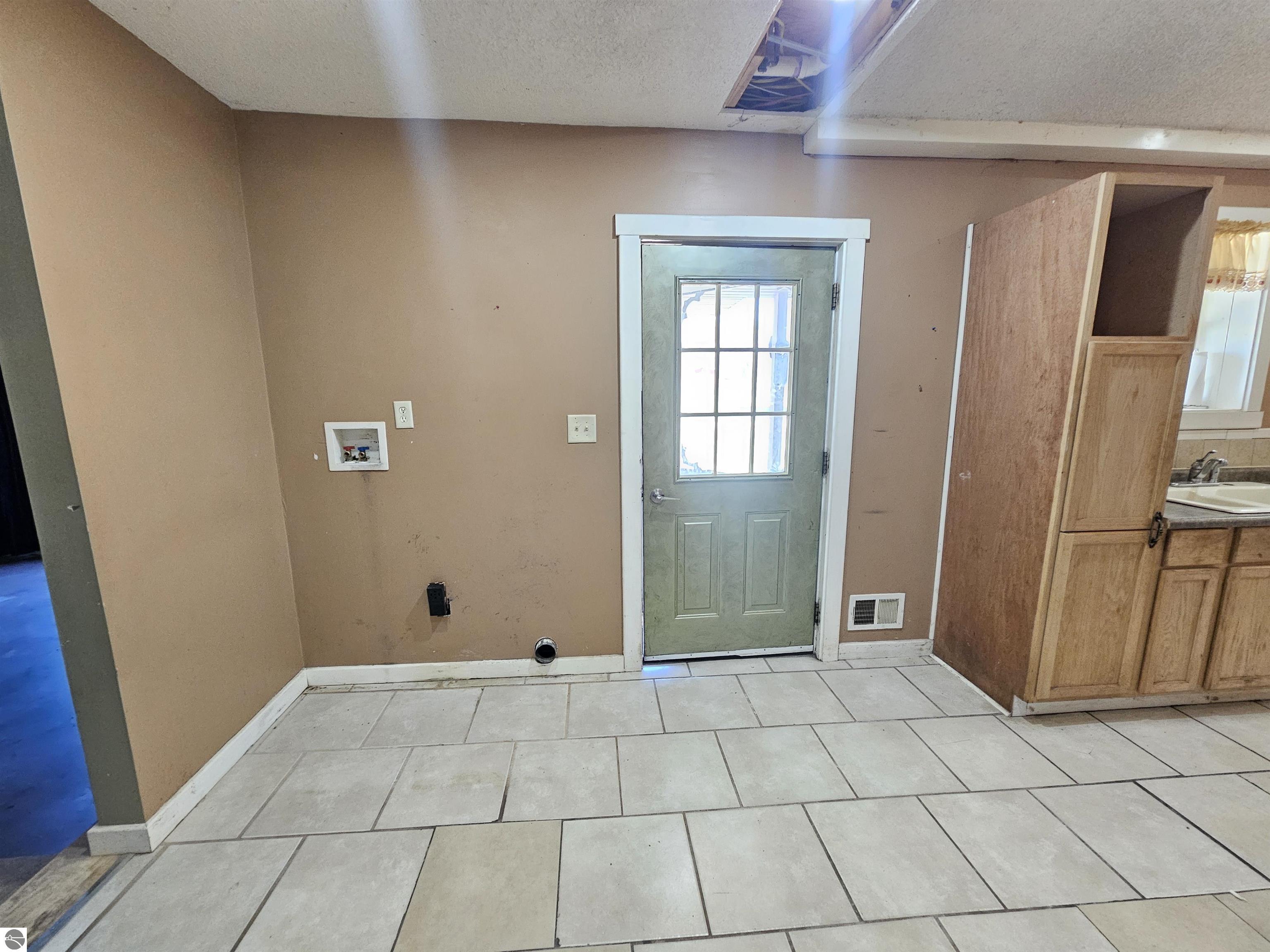 3815 N 3 1/2 Road, Mesick, MI 49668 — Photo 12