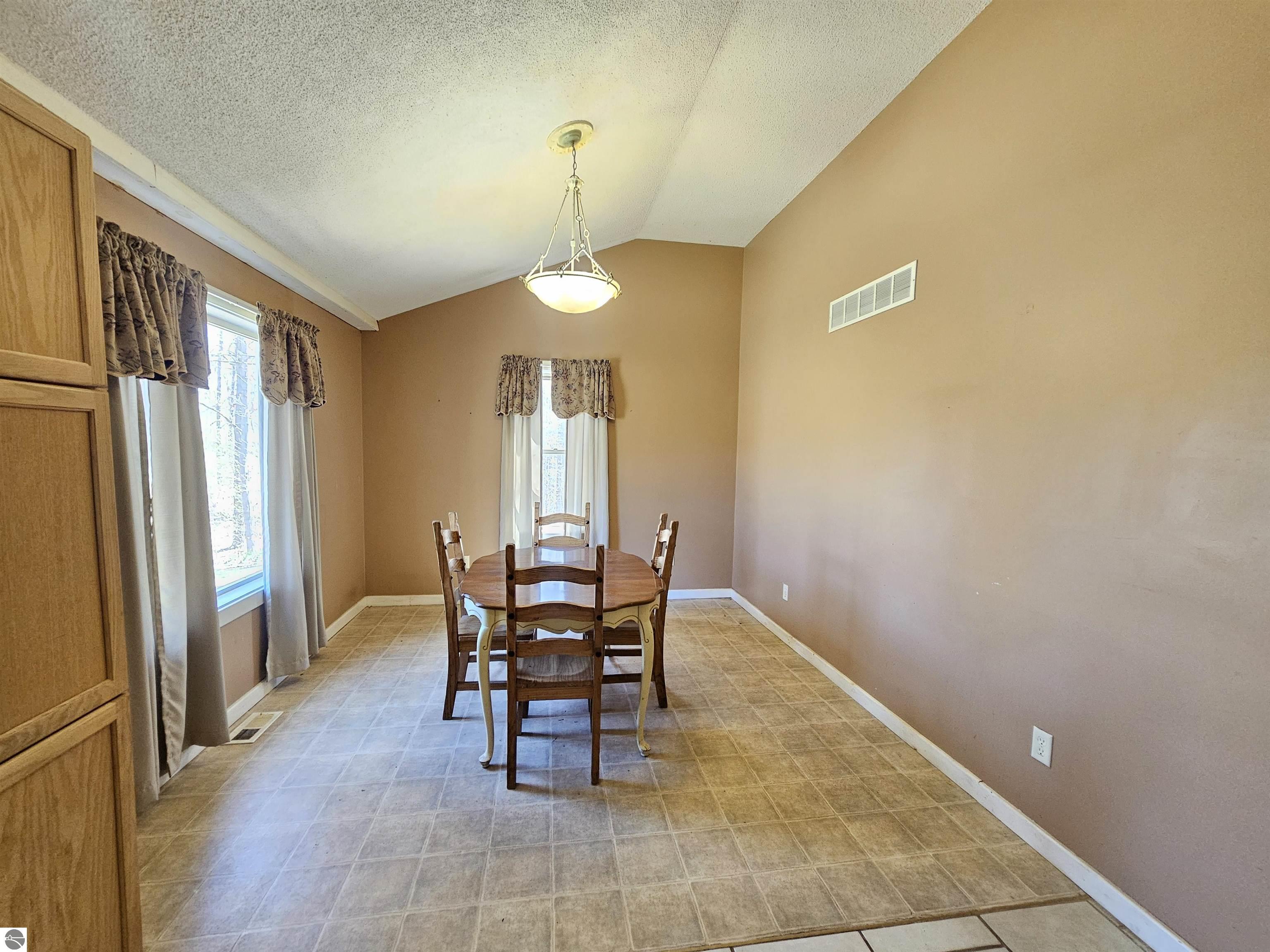 3815 N 3 1/2 Road, Mesick, MI 49668 — Photo 10
