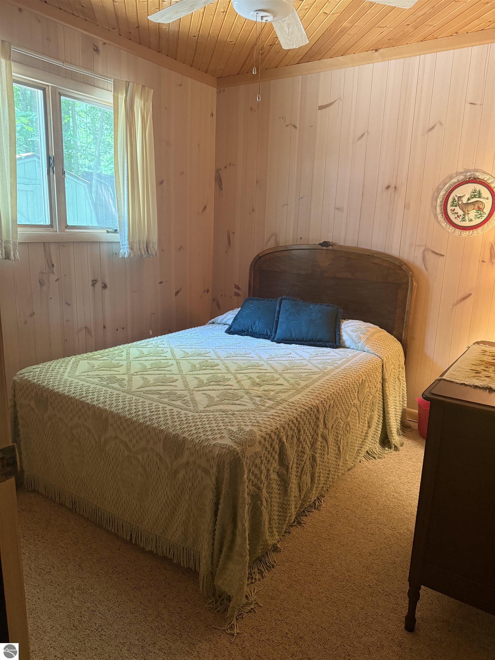 18823 Lakewood Circle, Lake Ann, MI 49650 — Photo 12