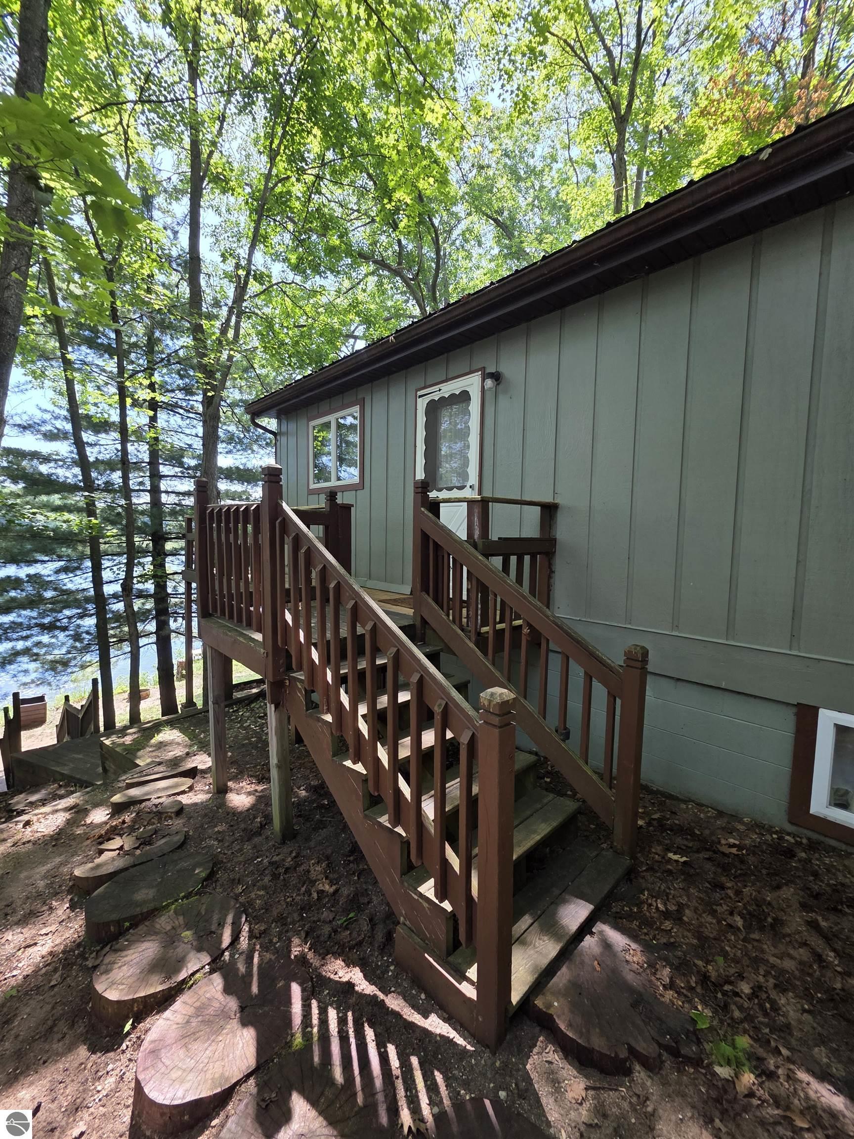 18823 Lakewood Circle, Lake Ann, MI 49650 — Photo 5
