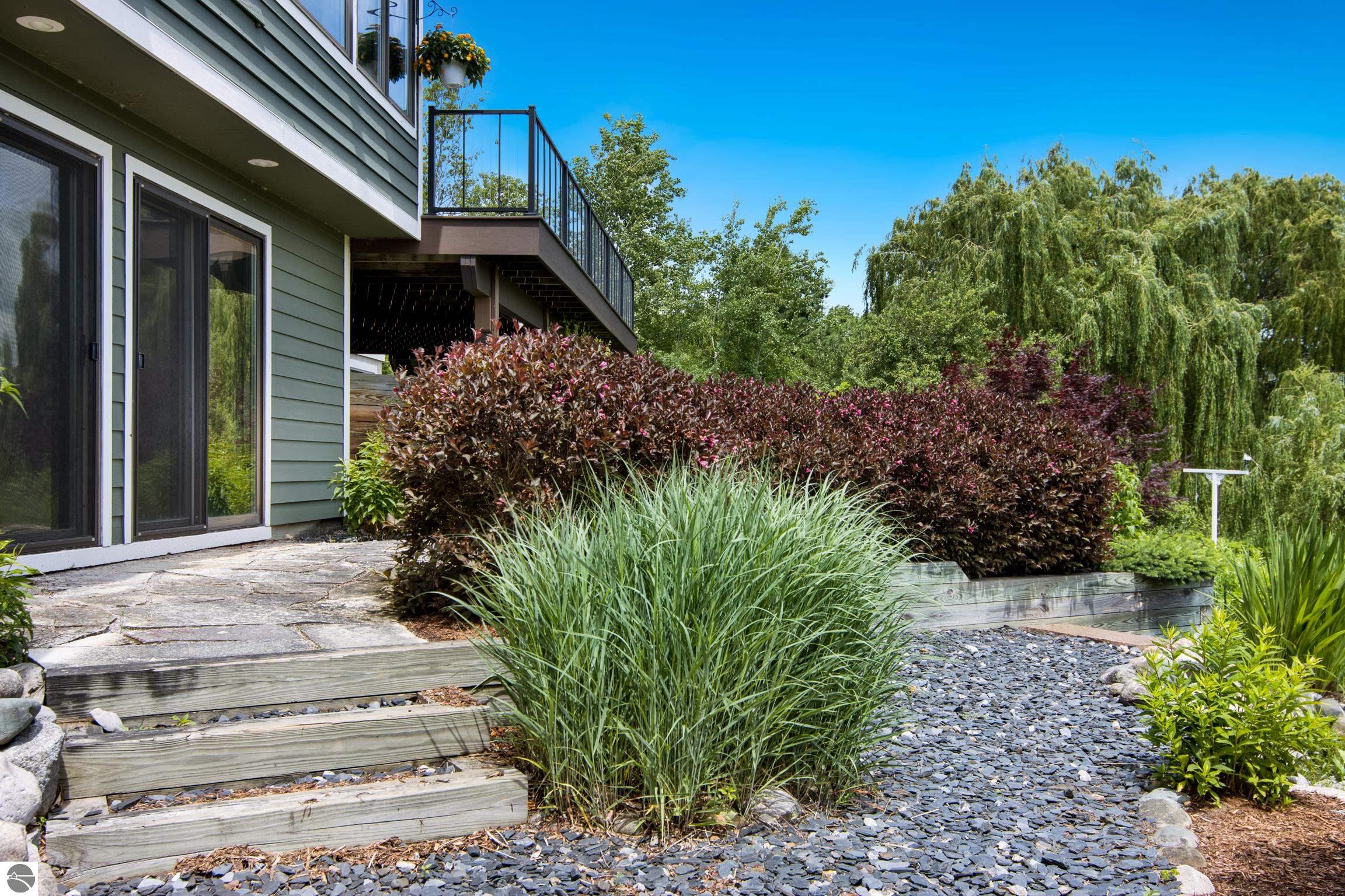 6730 S Glazier Beach Drive, Cedar, MI 49621 — Photo 50