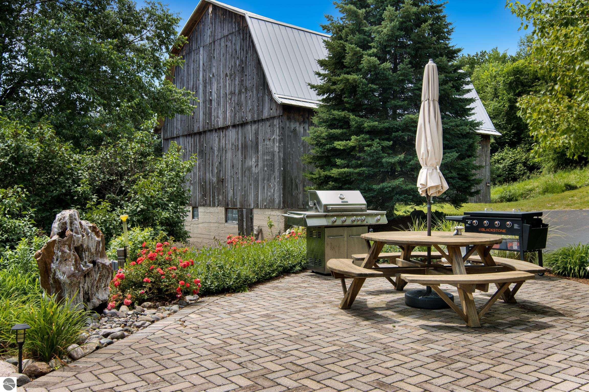 6730 S Glazier Beach Drive, Cedar, MI 49621 — Photo 57