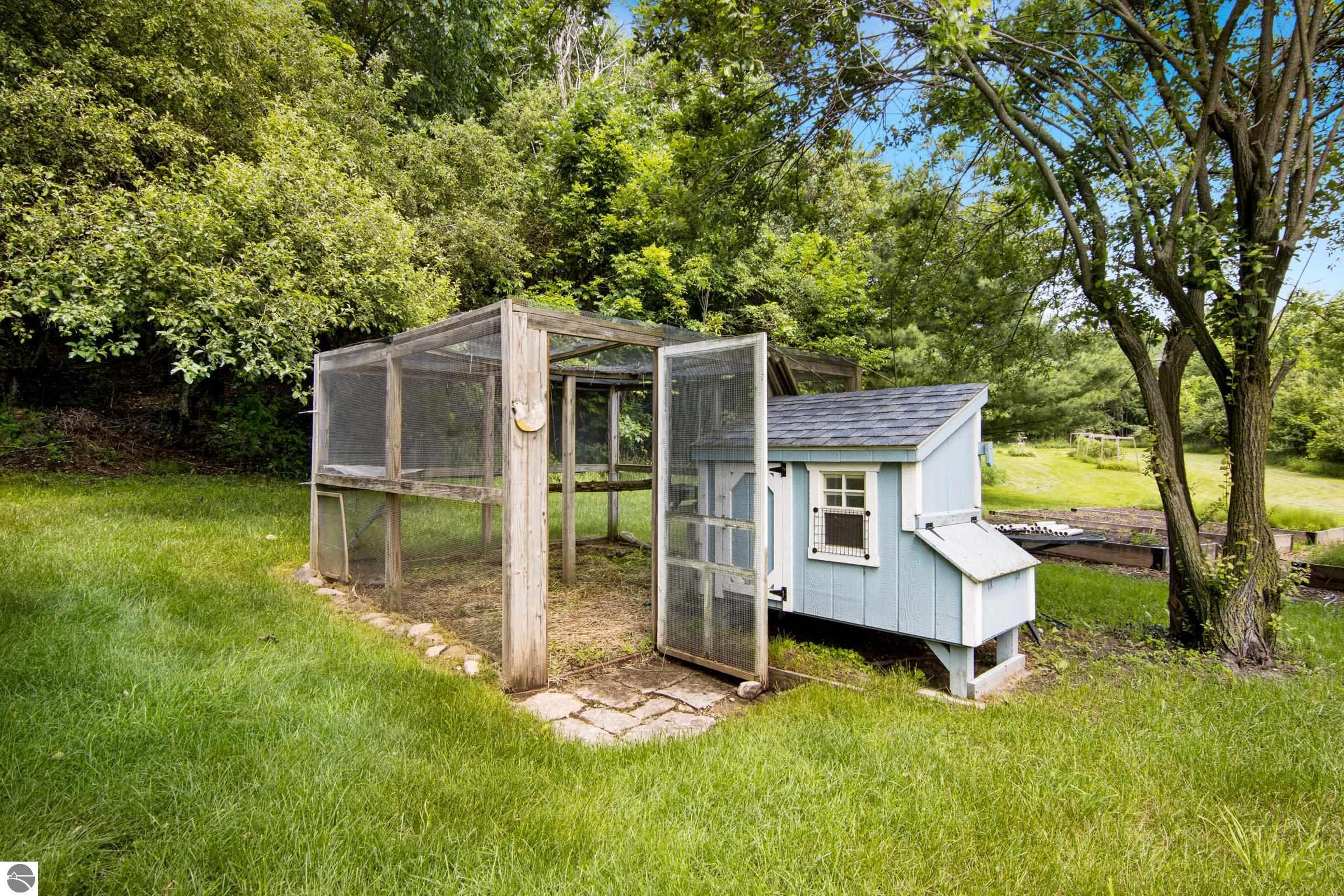 6730 S Glazier Beach Drive, Cedar, MI 49621 — Photo 61