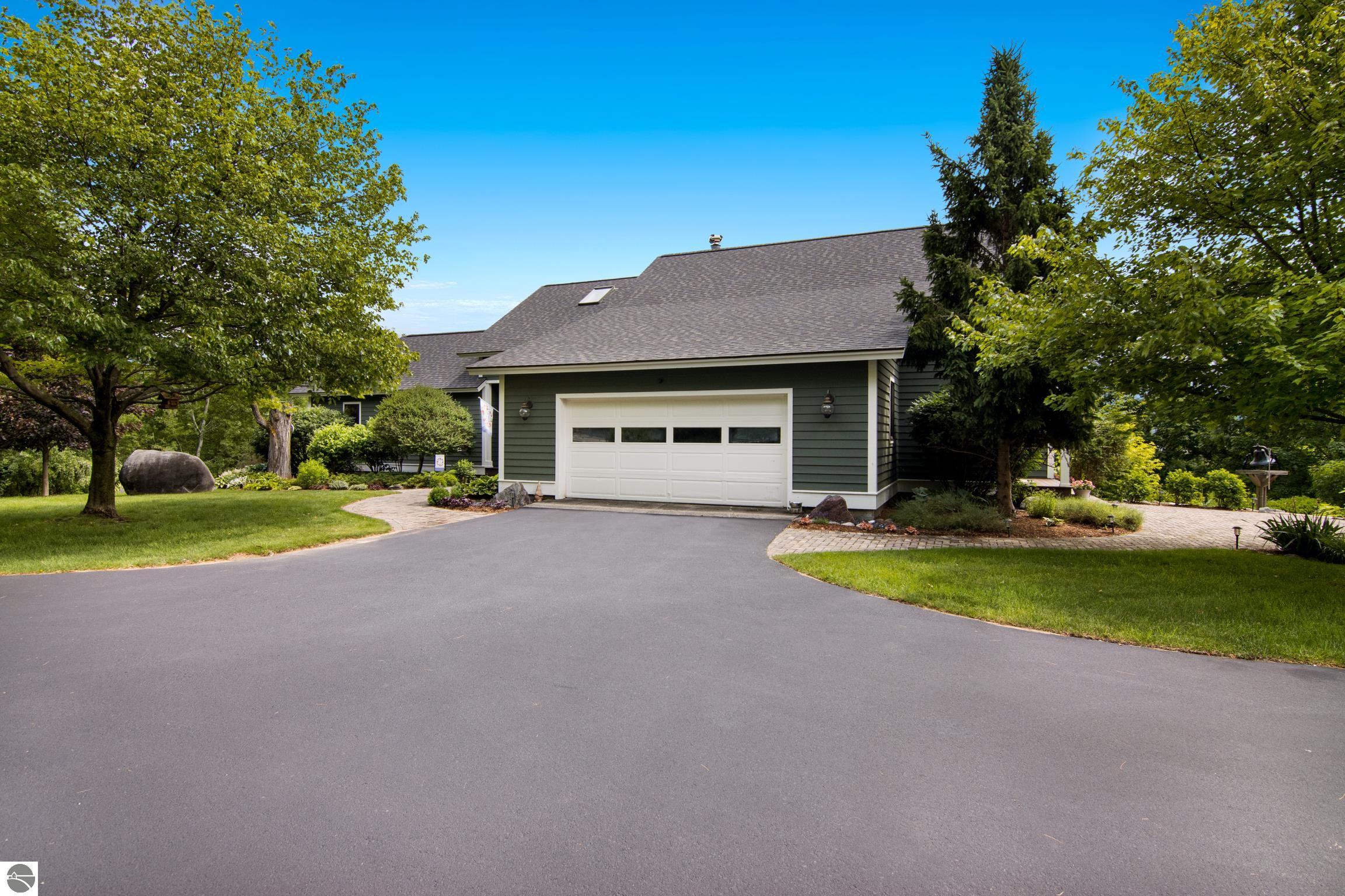 6730 S Glazier Beach Drive, Cedar, MI 49621 — Photo 64