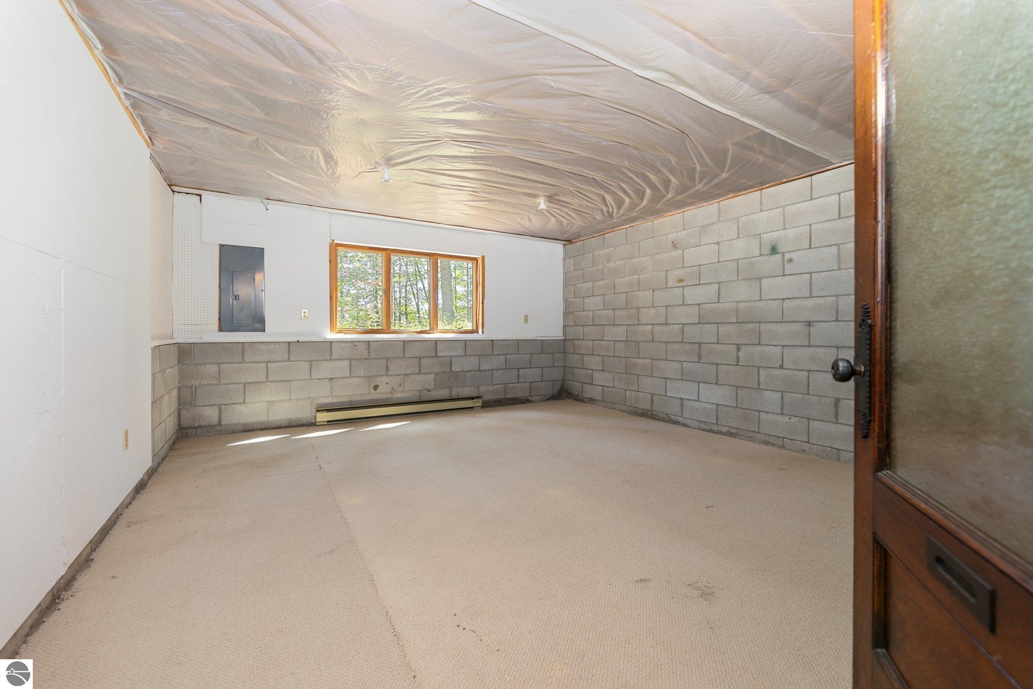 12271 E Woolsey Lake Road, Northport, MI 49670 — Photo 31
