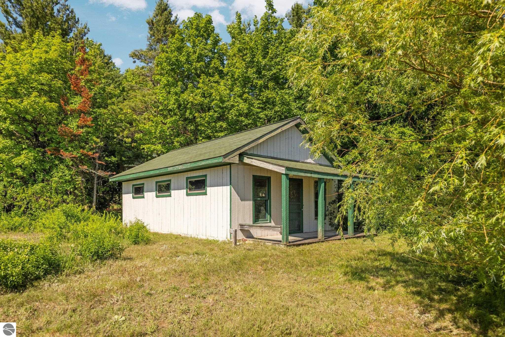 12271 E Woolsey Lake Road, Northport, MI 49670 — Photo 53