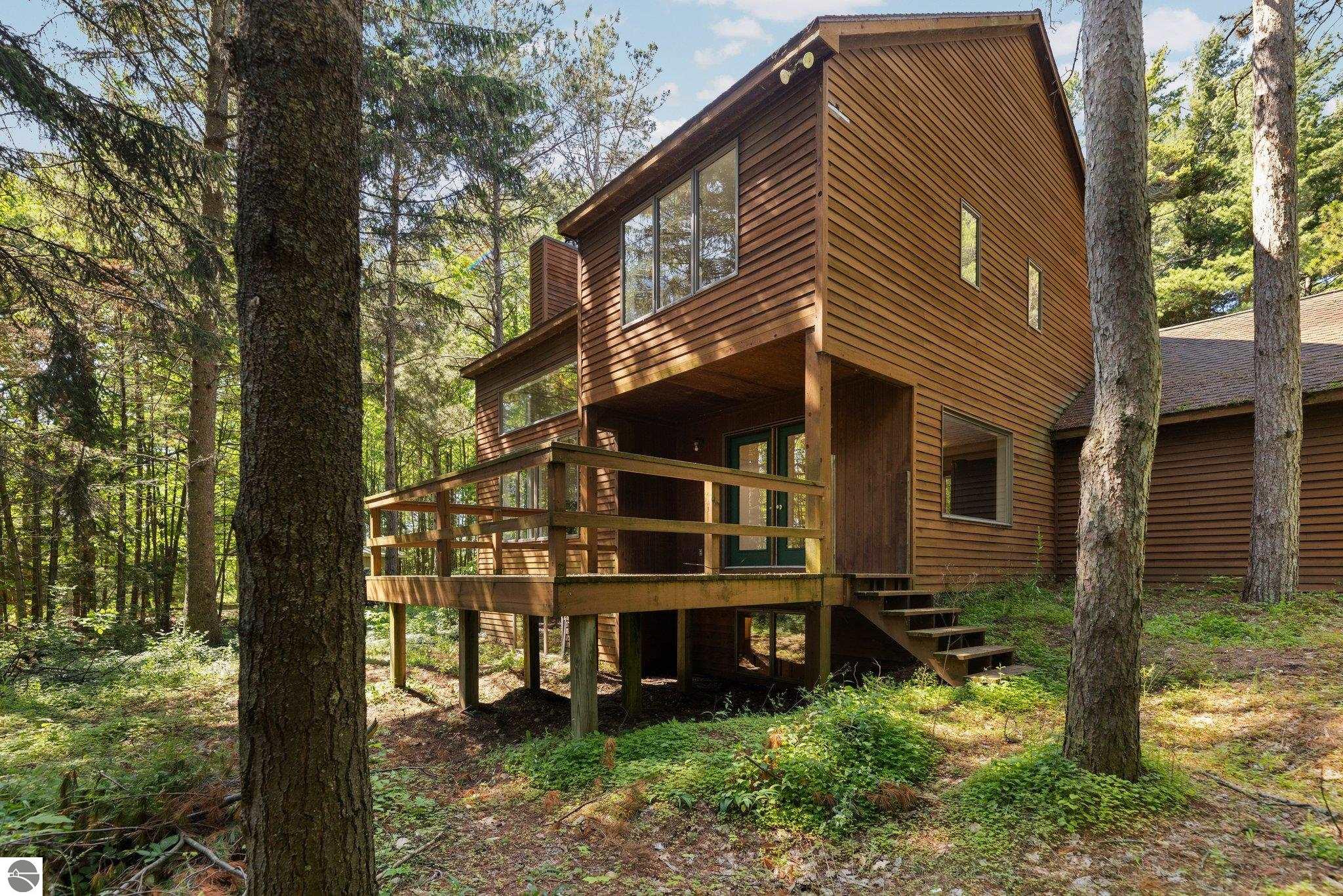 12271 E Woolsey Lake Road, Northport, MI 49670 — Photo 10