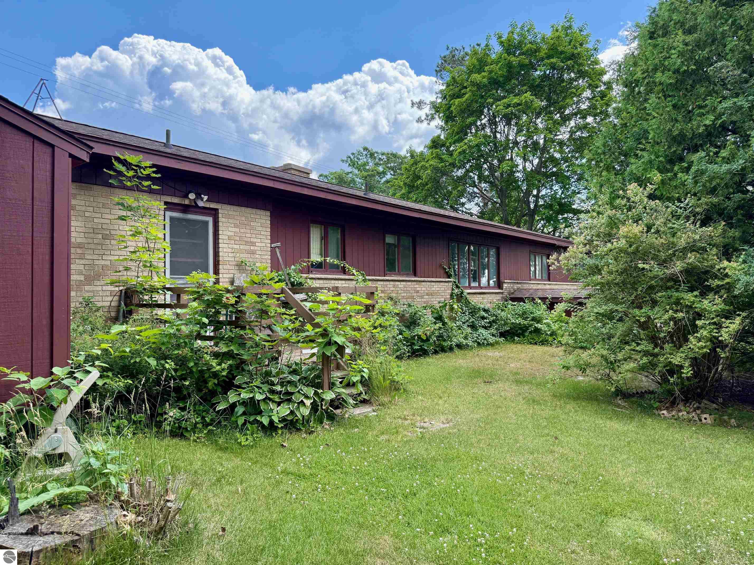 321 N Front Street, Lake City, MI 49651 — Photo 3