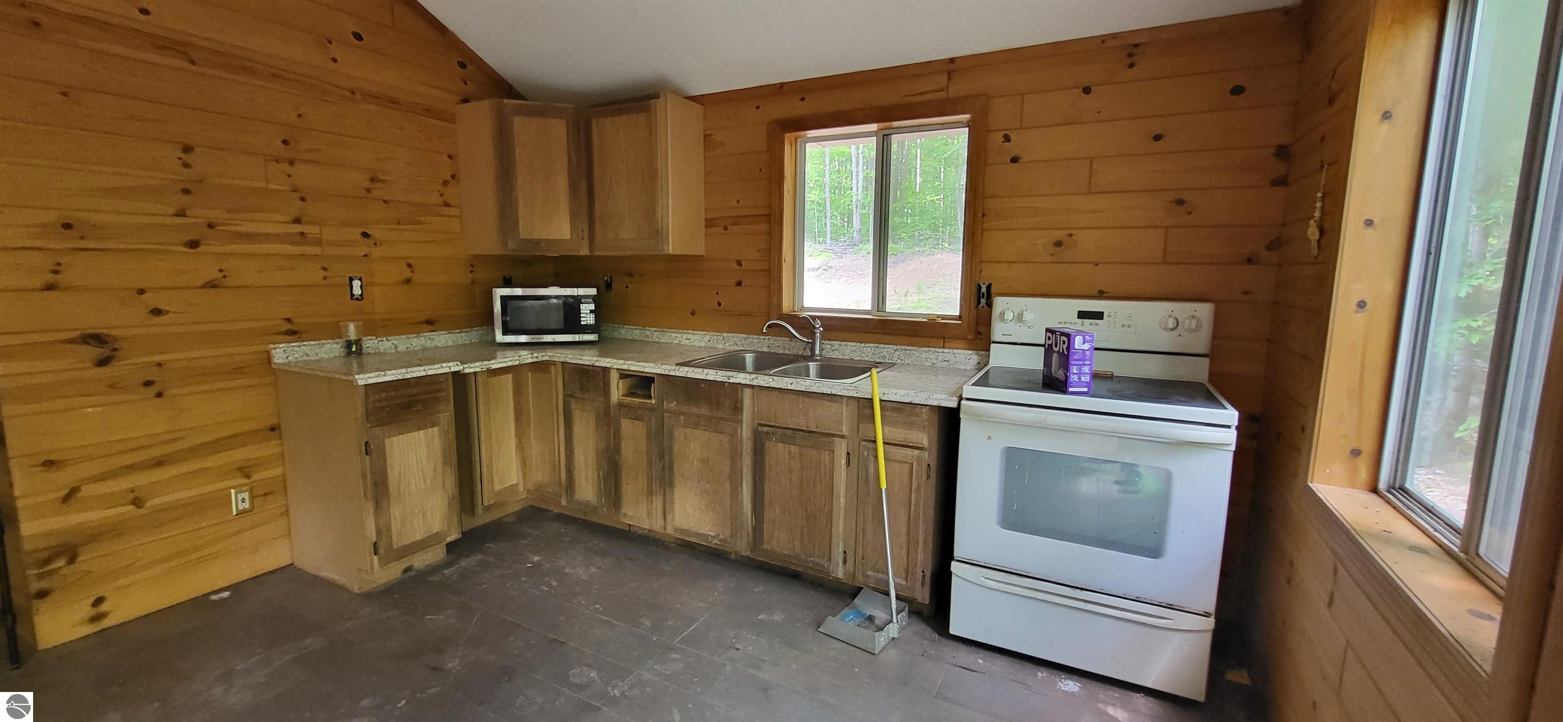 3080 Lewis Road, East Jordan, MI 49727 — Photo 11