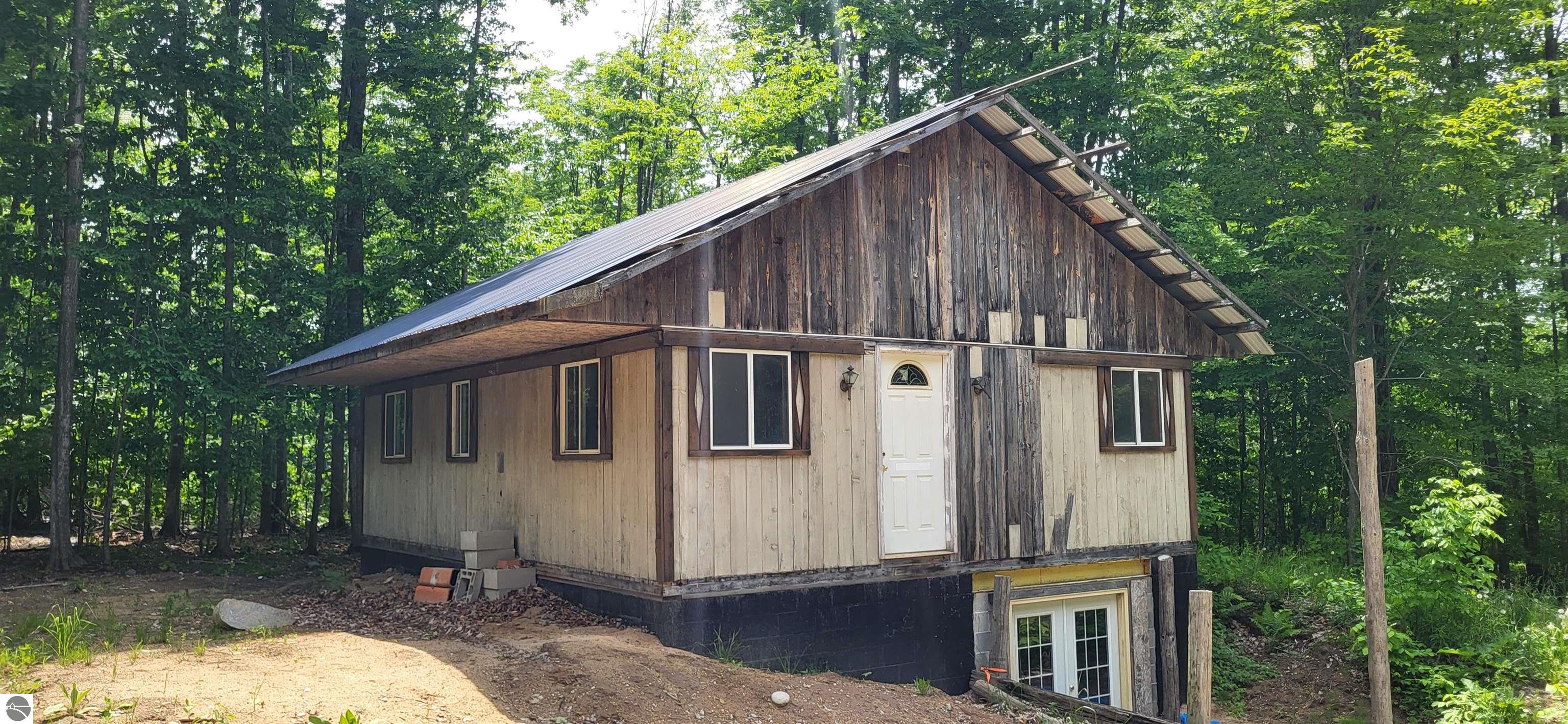 3080 Lewis Road, East Jordan, MI 49727 — Photo 3