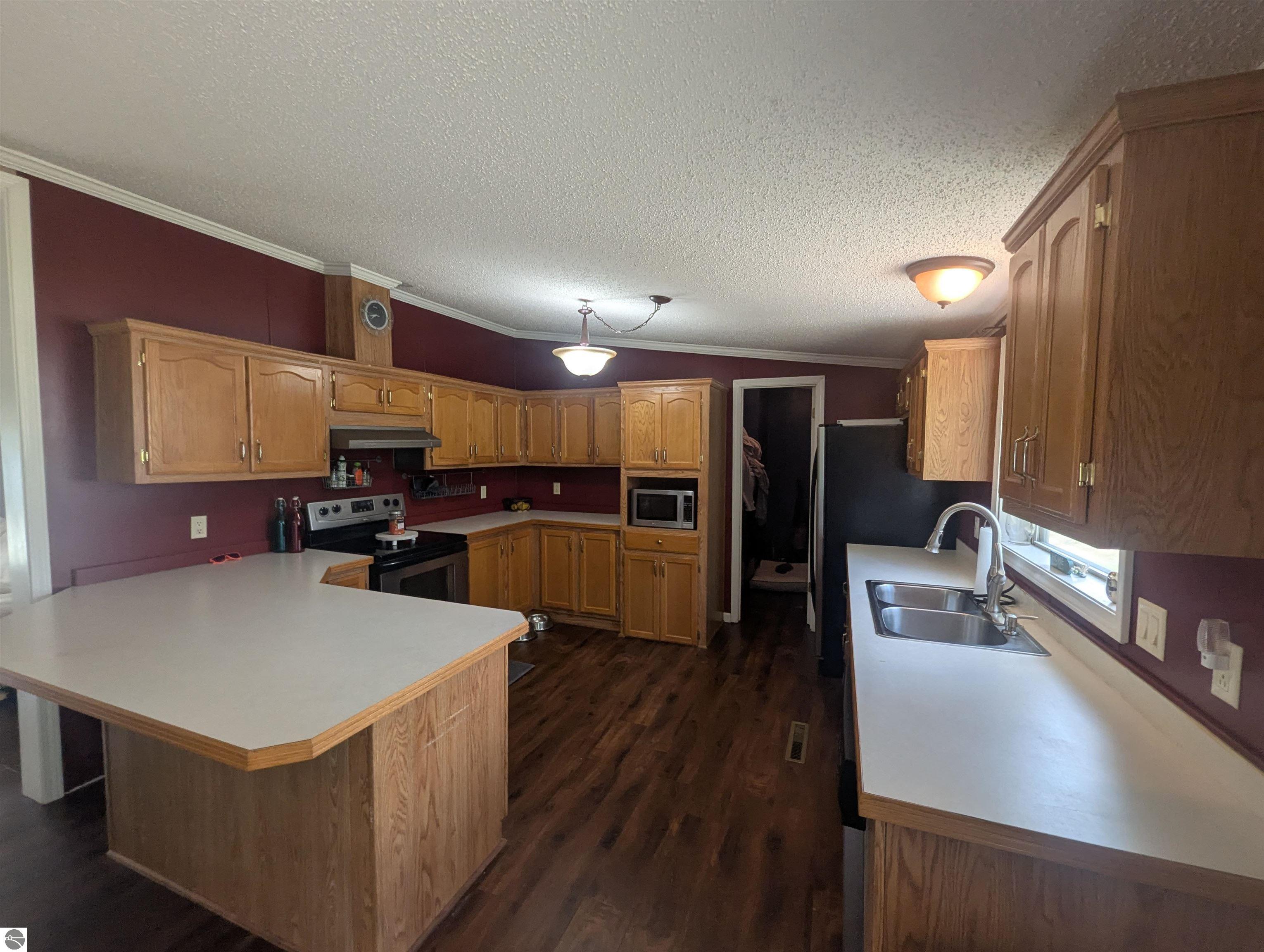 209 W North Street, Standish, MI 48658 — Photo 9