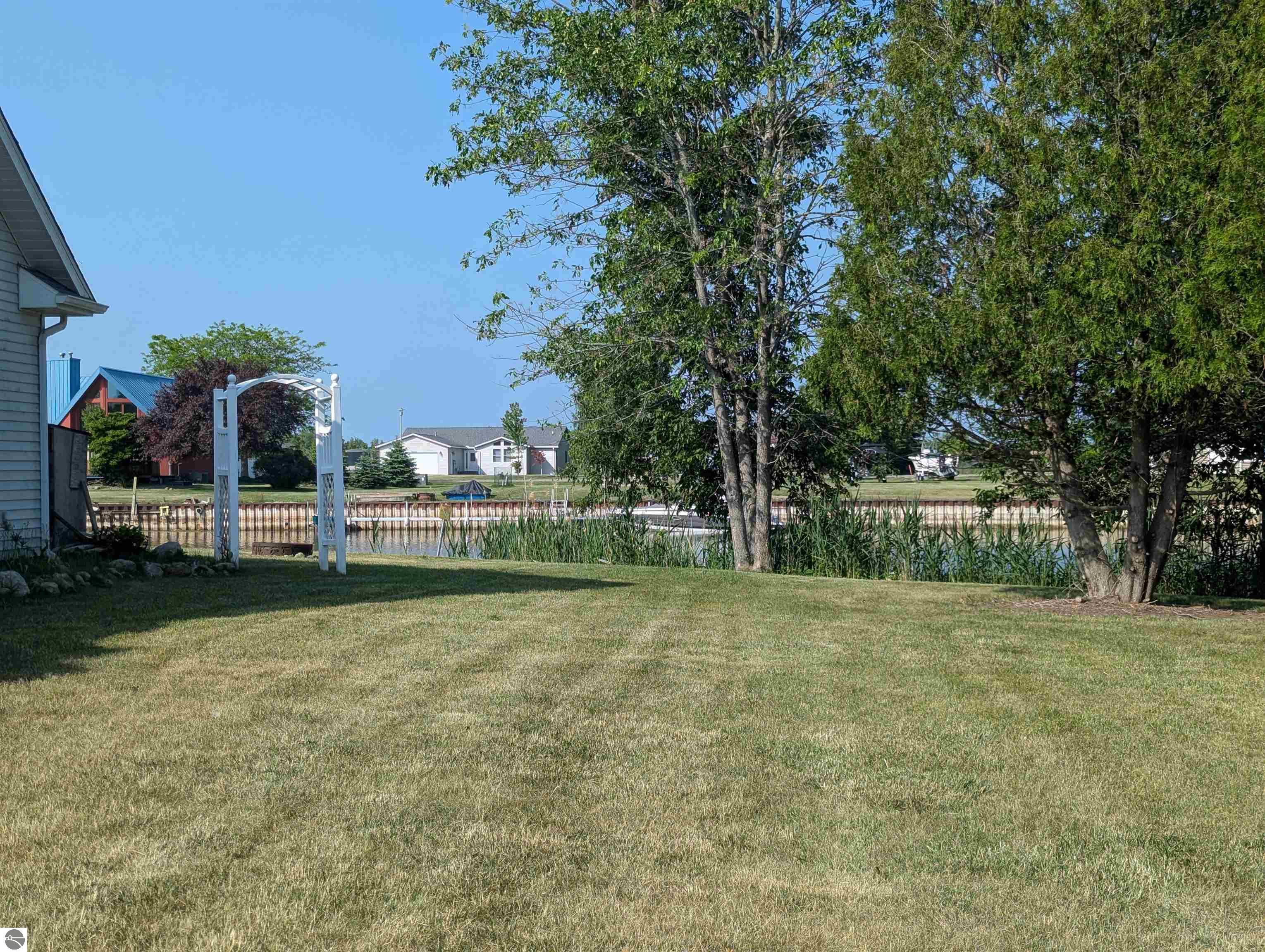 1810 E Riverside Drive, Au Gres, MI 48703 — Photo 12