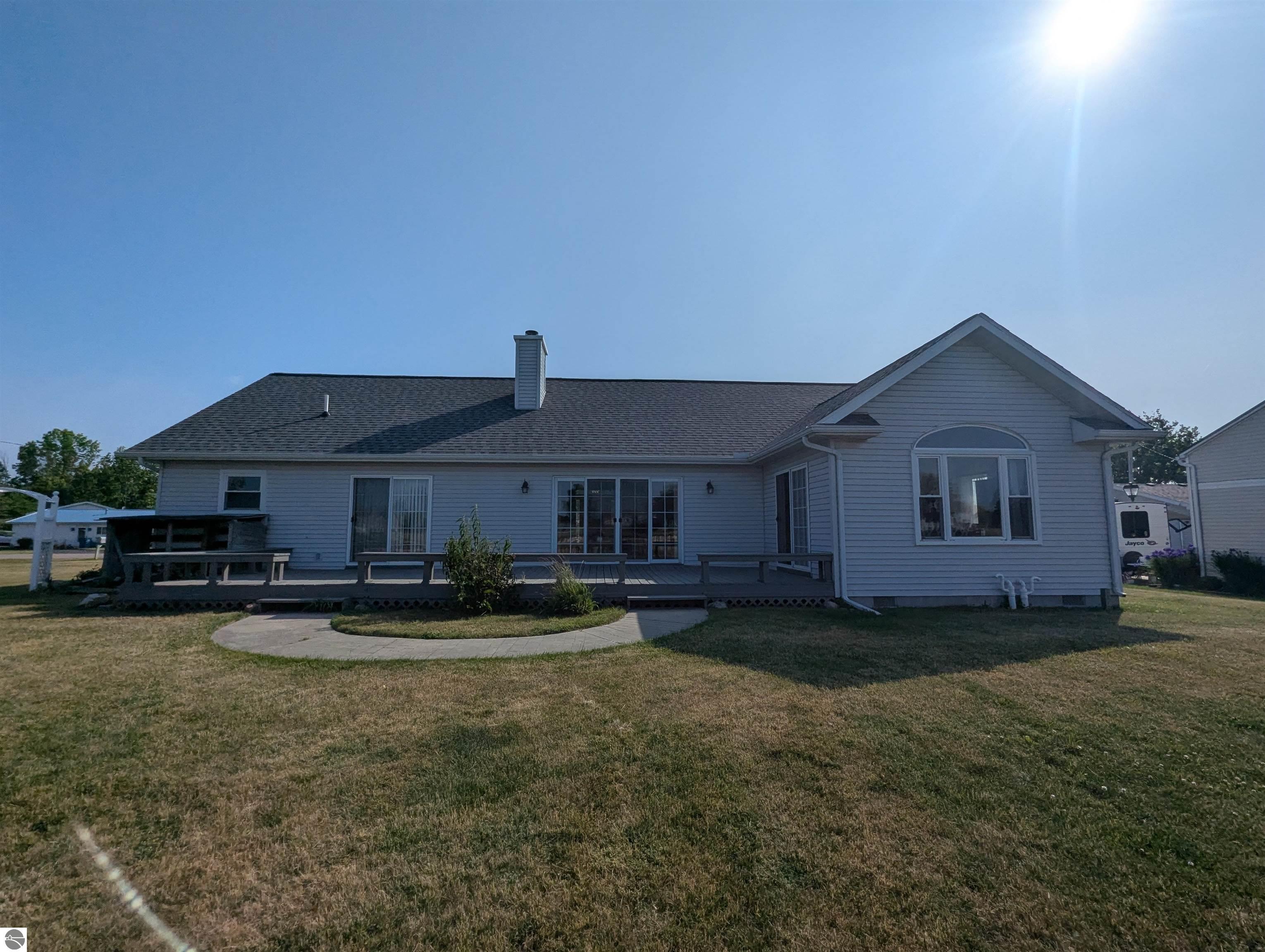 1810 E Riverside Drive, Au Gres, MI 48703 — Photo 4