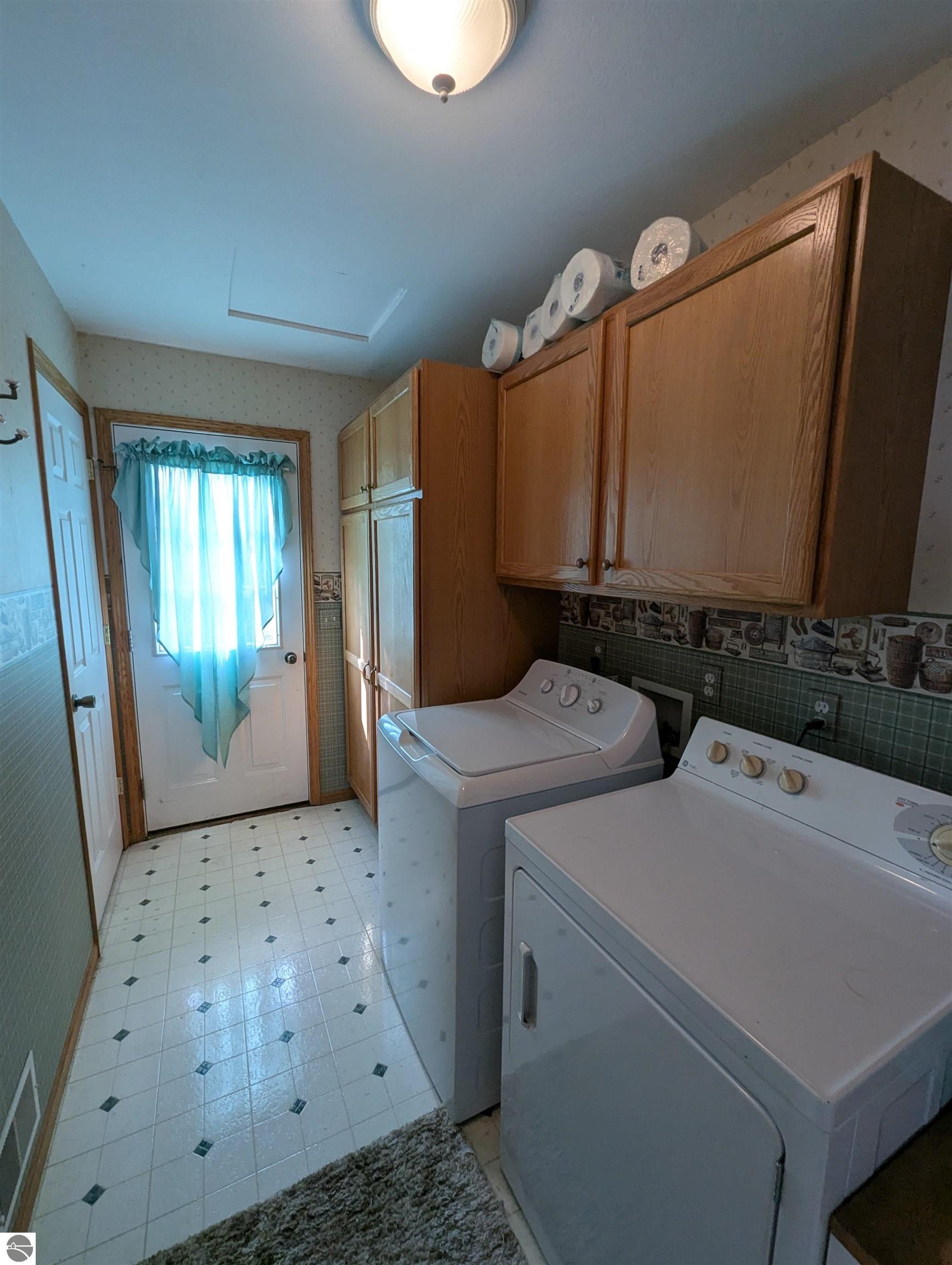 1810 E Riverside Drive, Au Gres, MI 48703 — Photo 41