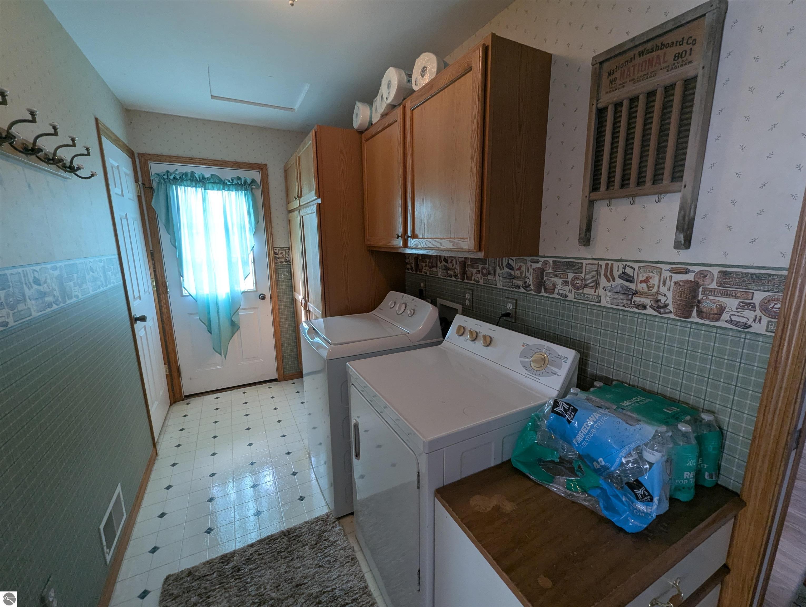 1810 E Riverside Drive, Au Gres, MI 48703 — Photo 42