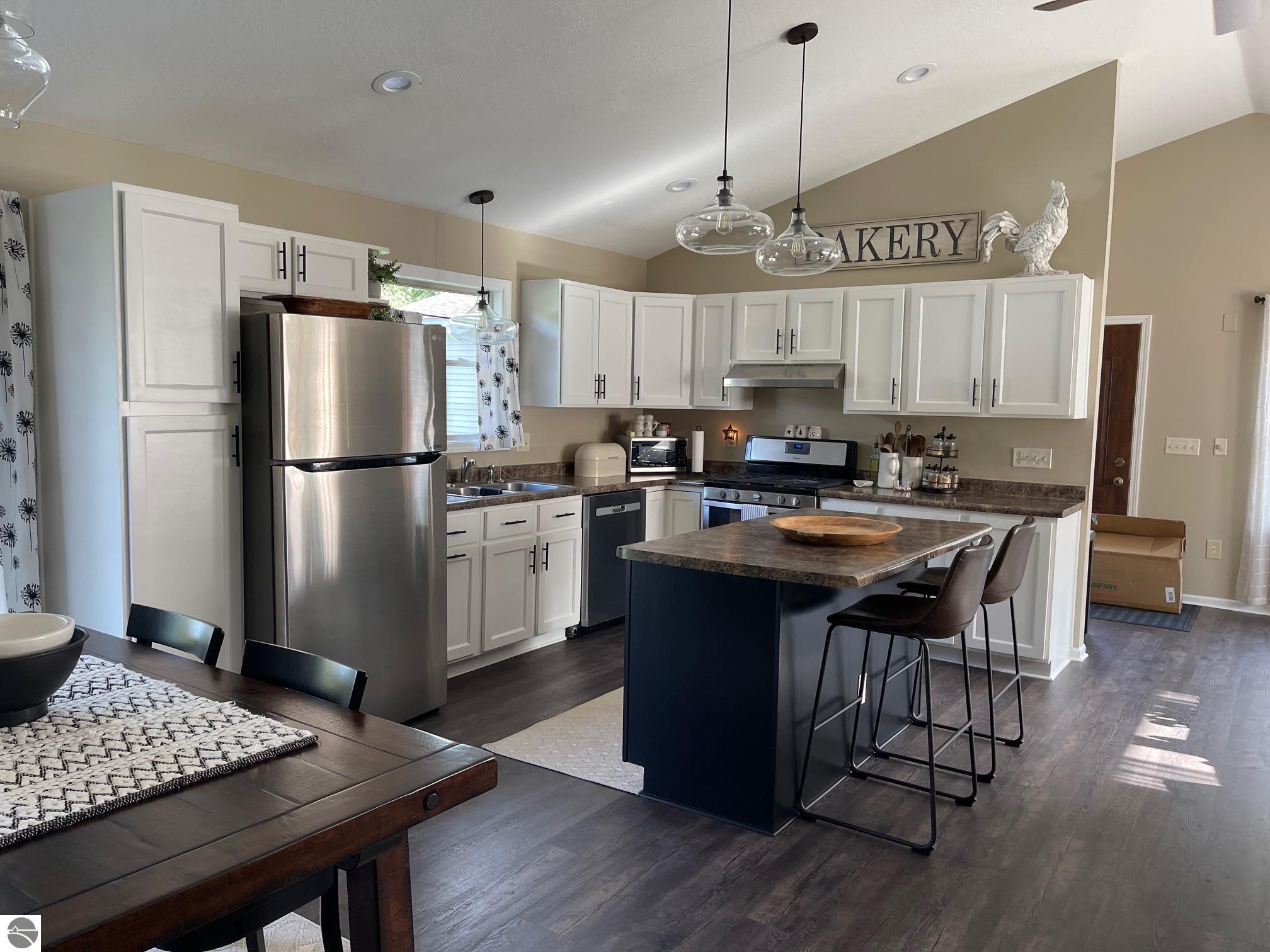 3842 W Battle Road, Farwell, MI 48622 — Photo 4