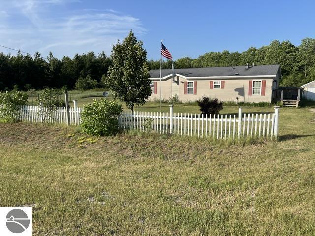 9875 Country Pines Drive, Kingsley, MI 49649 — Photo 2