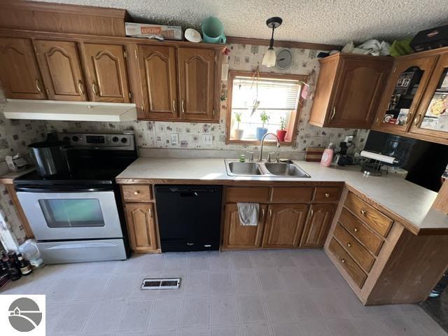 9875 Country Pines Drive, Kingsley, MI 49649 — Photo 8