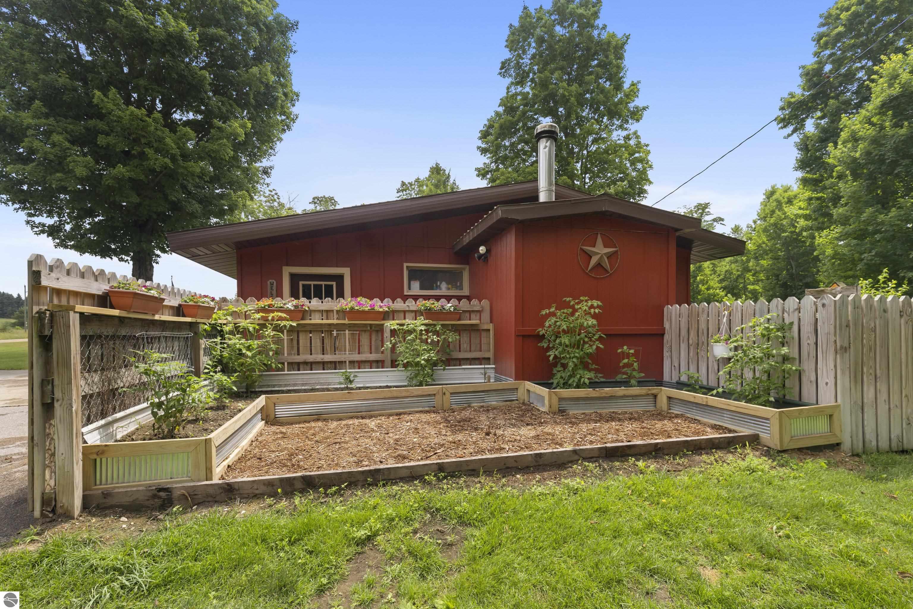 21051 Read Road, Copemish, MI 49625 — Photo 43