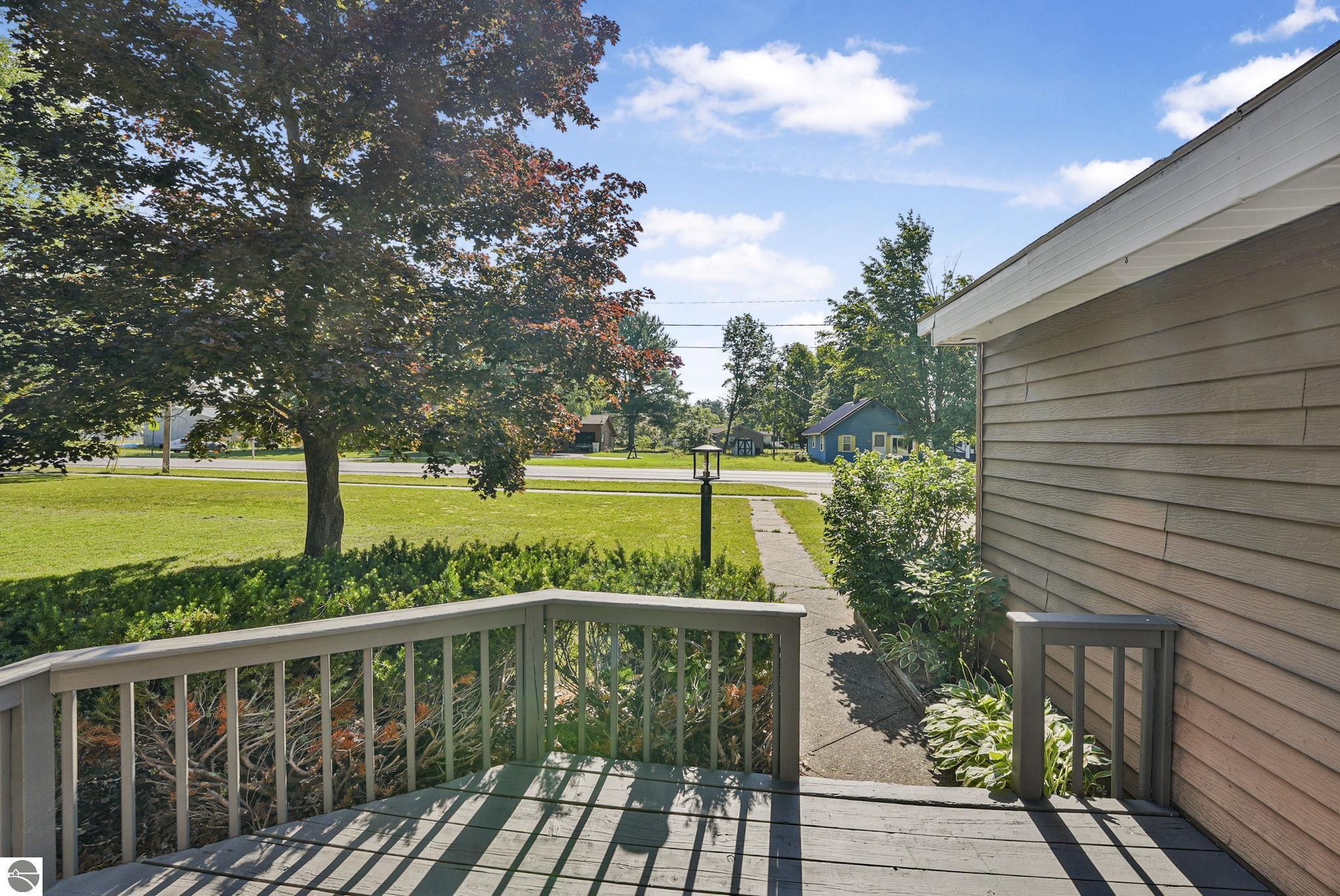 110 S Birch Street, Kalkaska, MI 49646 — Photo 2