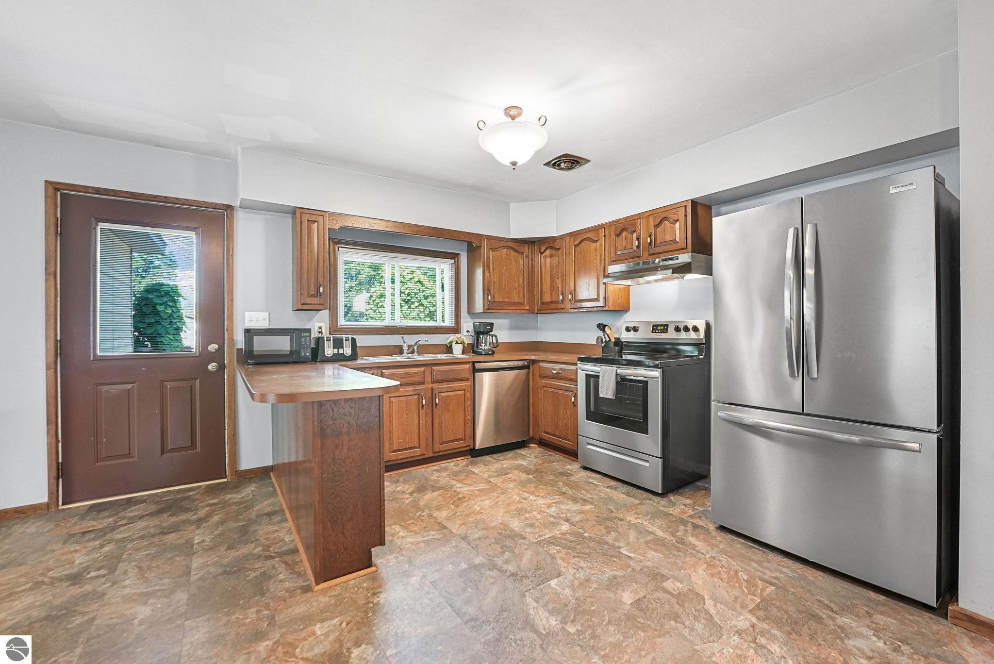 110 S Birch Street, Kalkaska, MI 49646 — Photo 22