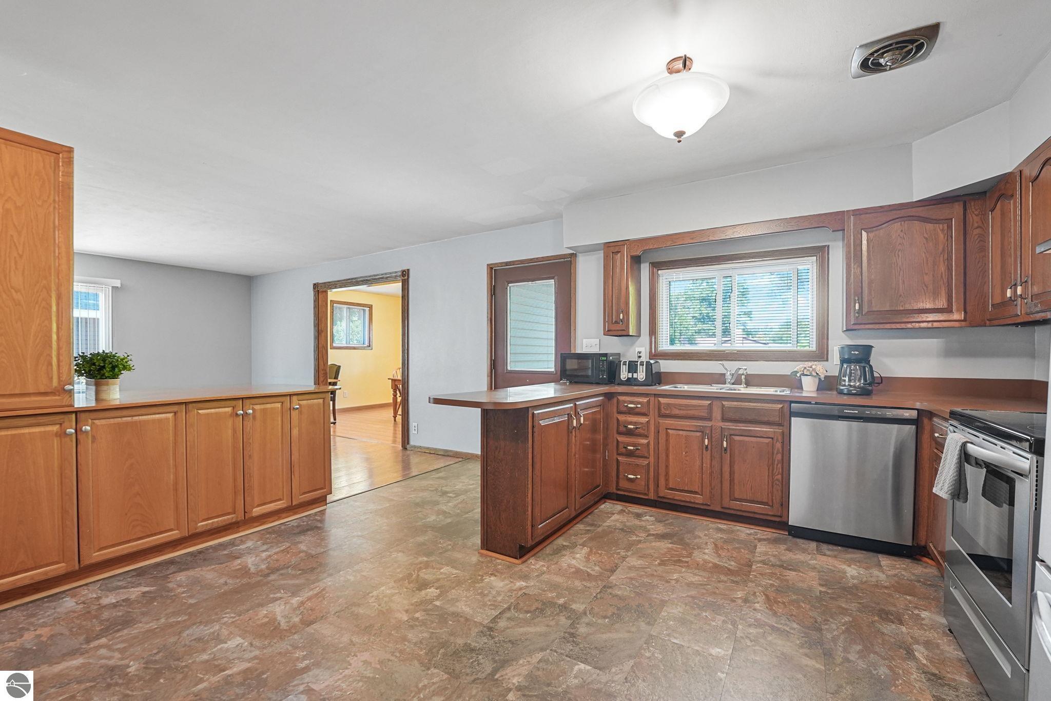 110 S Birch Street, Kalkaska, MI 49646 — Photo 23
