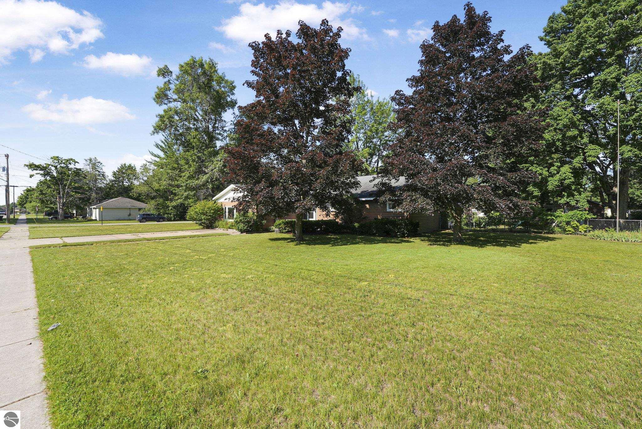 110 S Birch Street, Kalkaska, MI 49646 — Photo 39