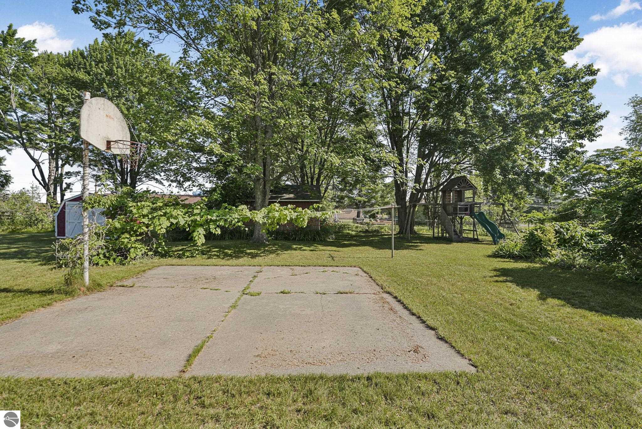 110 S Birch Street, Kalkaska, MI 49646 — Photo 41