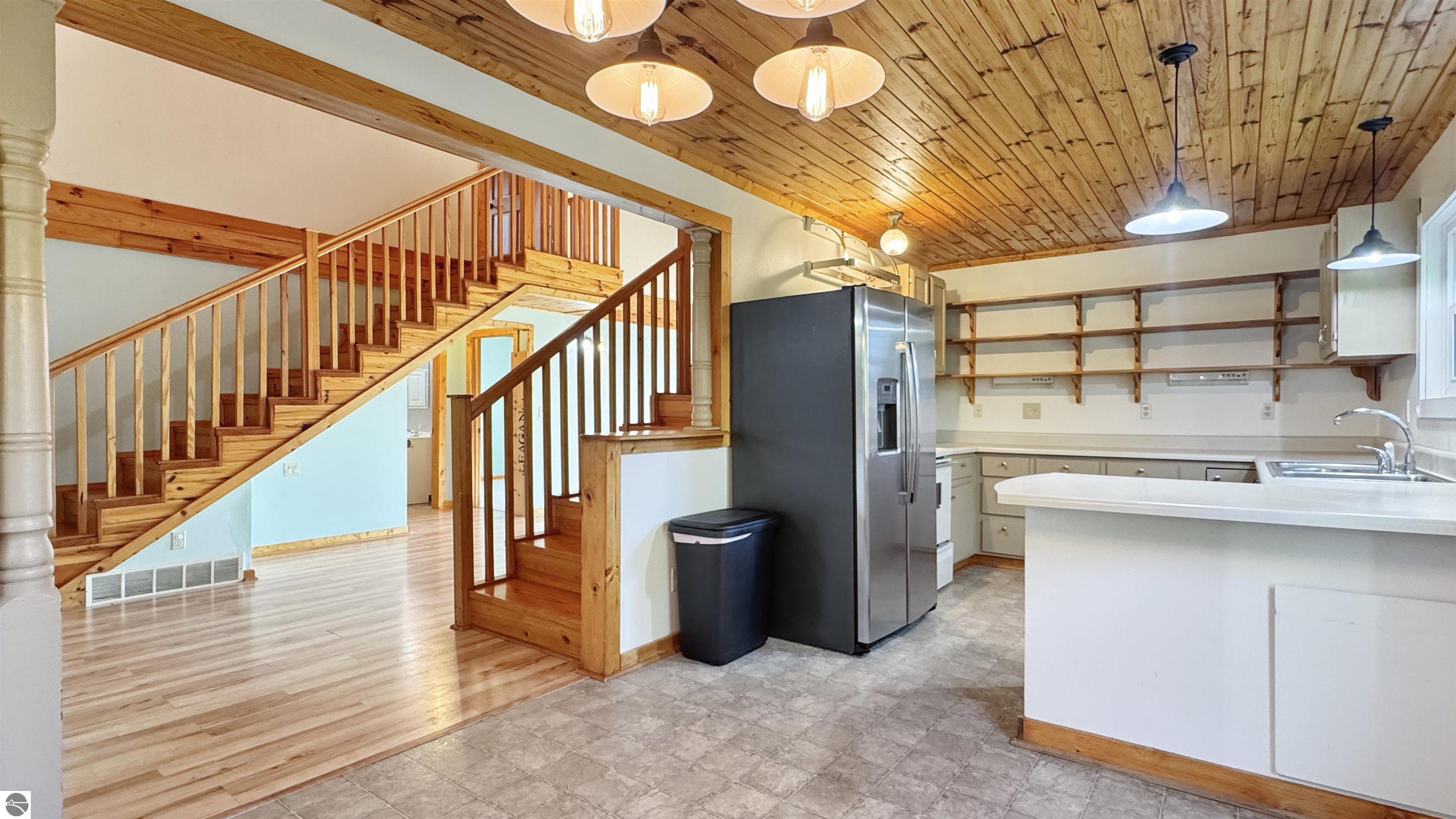 10900 S Blodgett, McBain, MI 49657 — Photo 11