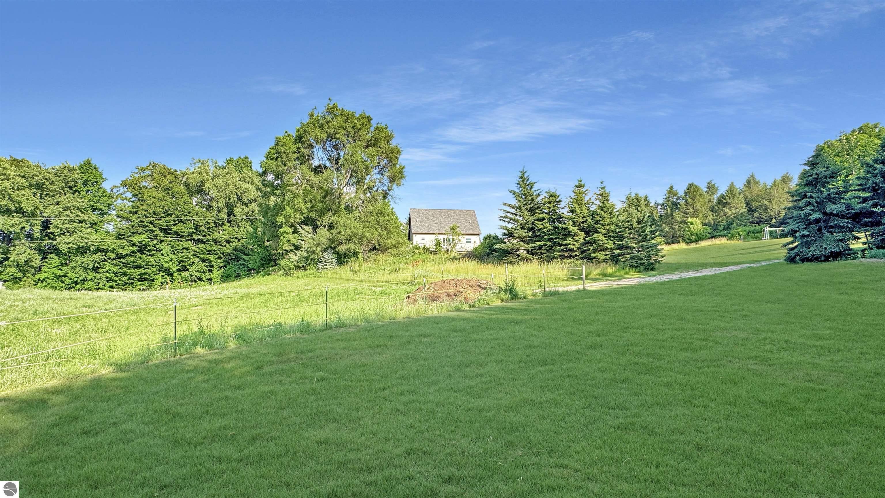 10900 S Blodgett, McBain, MI 49657 — Photo 42