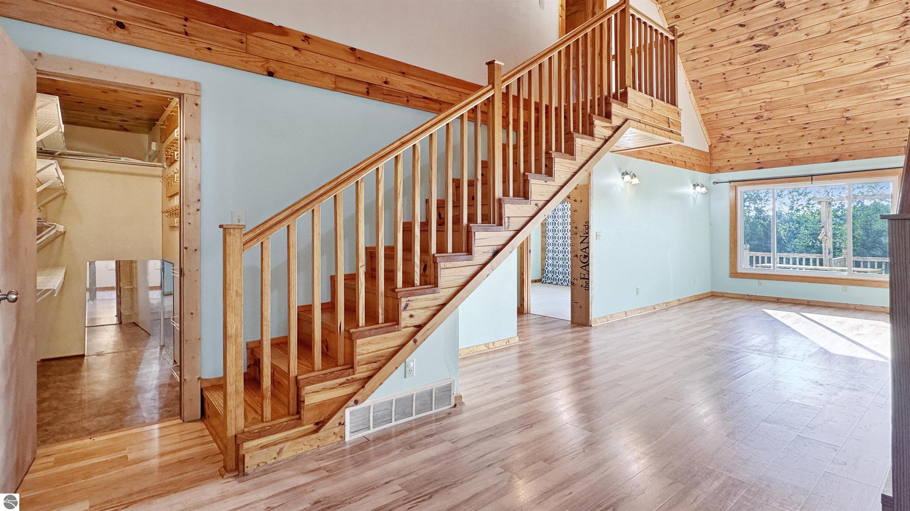 10900 S Blodgett, McBain, MI 49657 — Photo 7