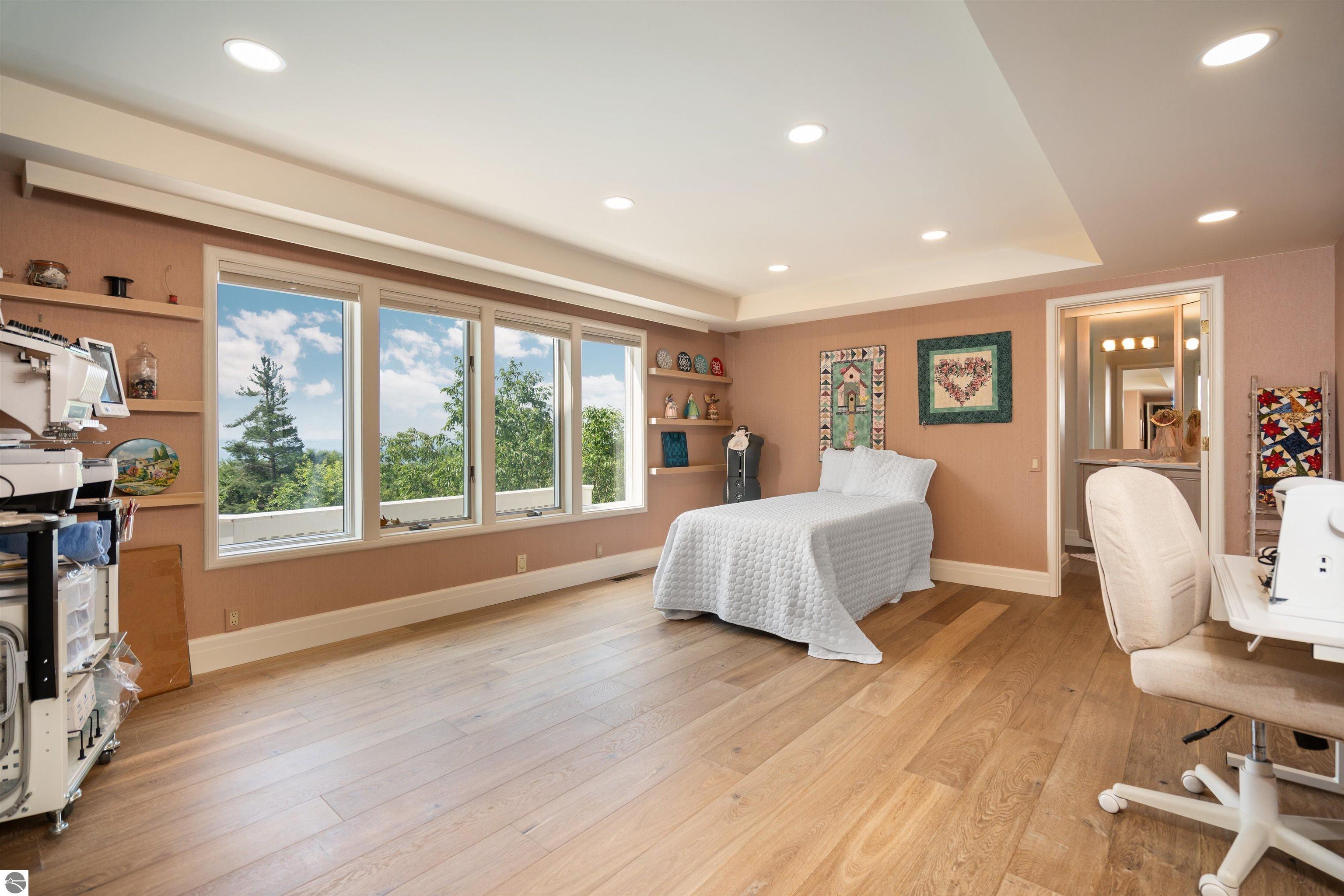 Click to enlarge photo