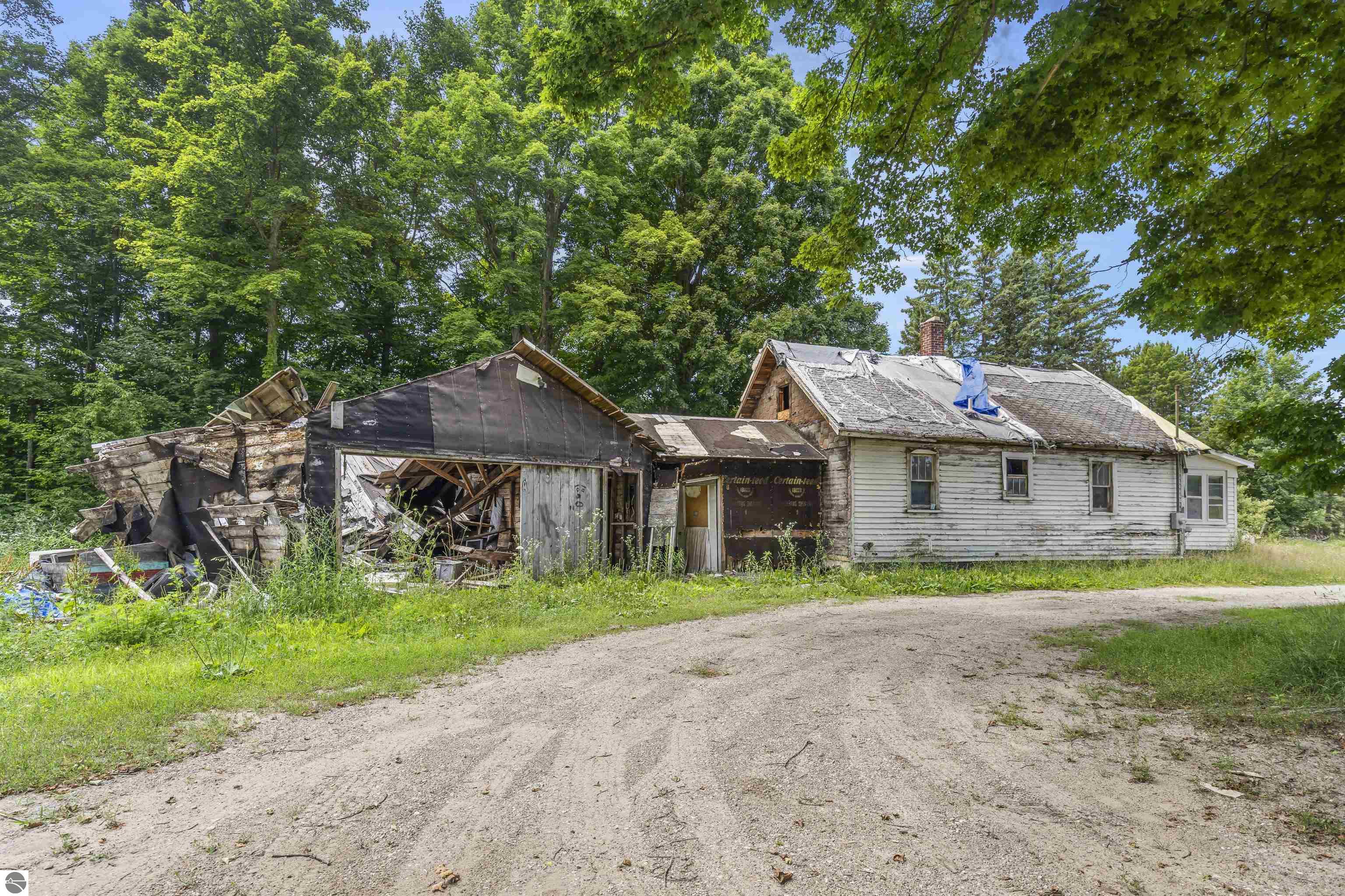 9509 Norconk Road, Bear Lake, MI 49614 — Photo 5