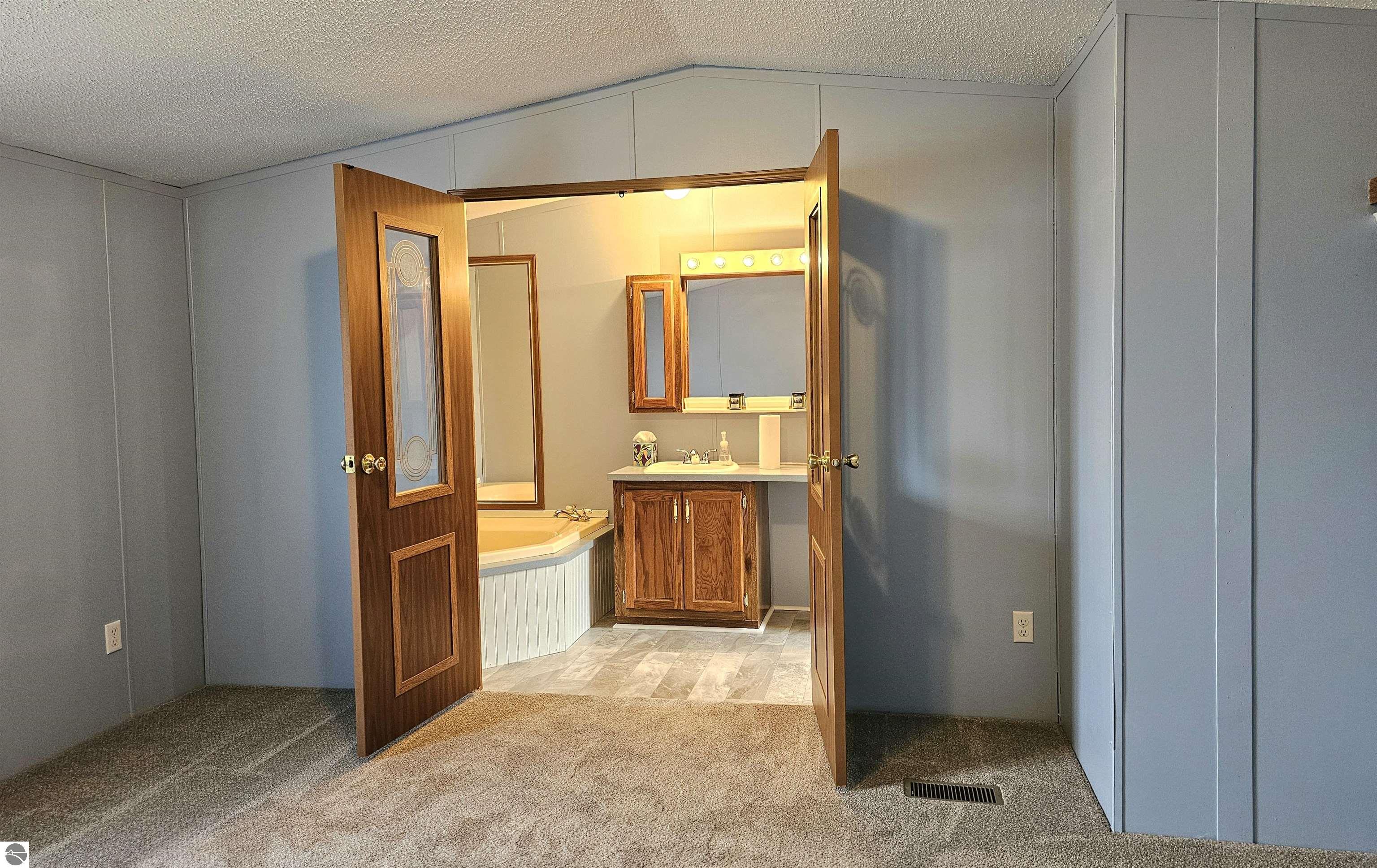 5955 N Pendell Road, Elwell, MI 48832 — Photo 11